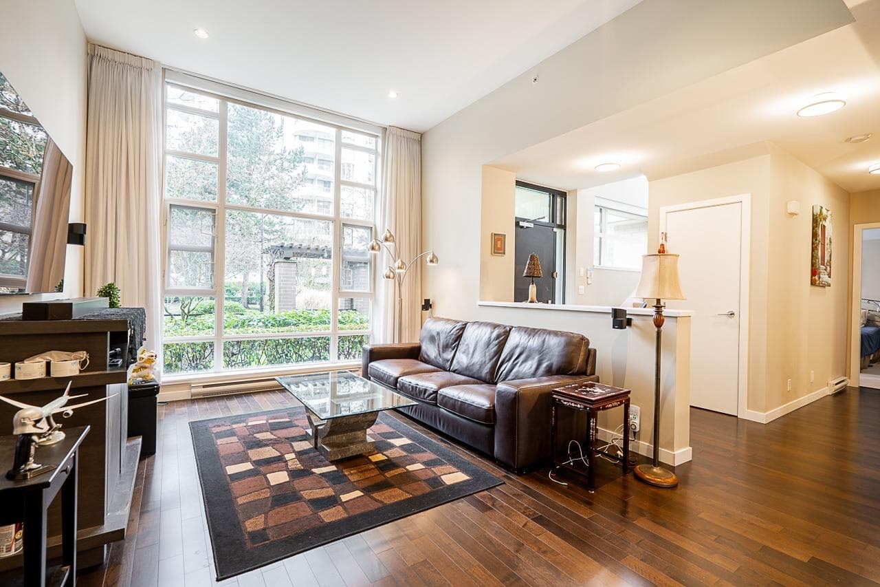 6198 Wilson Avenue, Burnaby, V5H 2R8 — photo 5