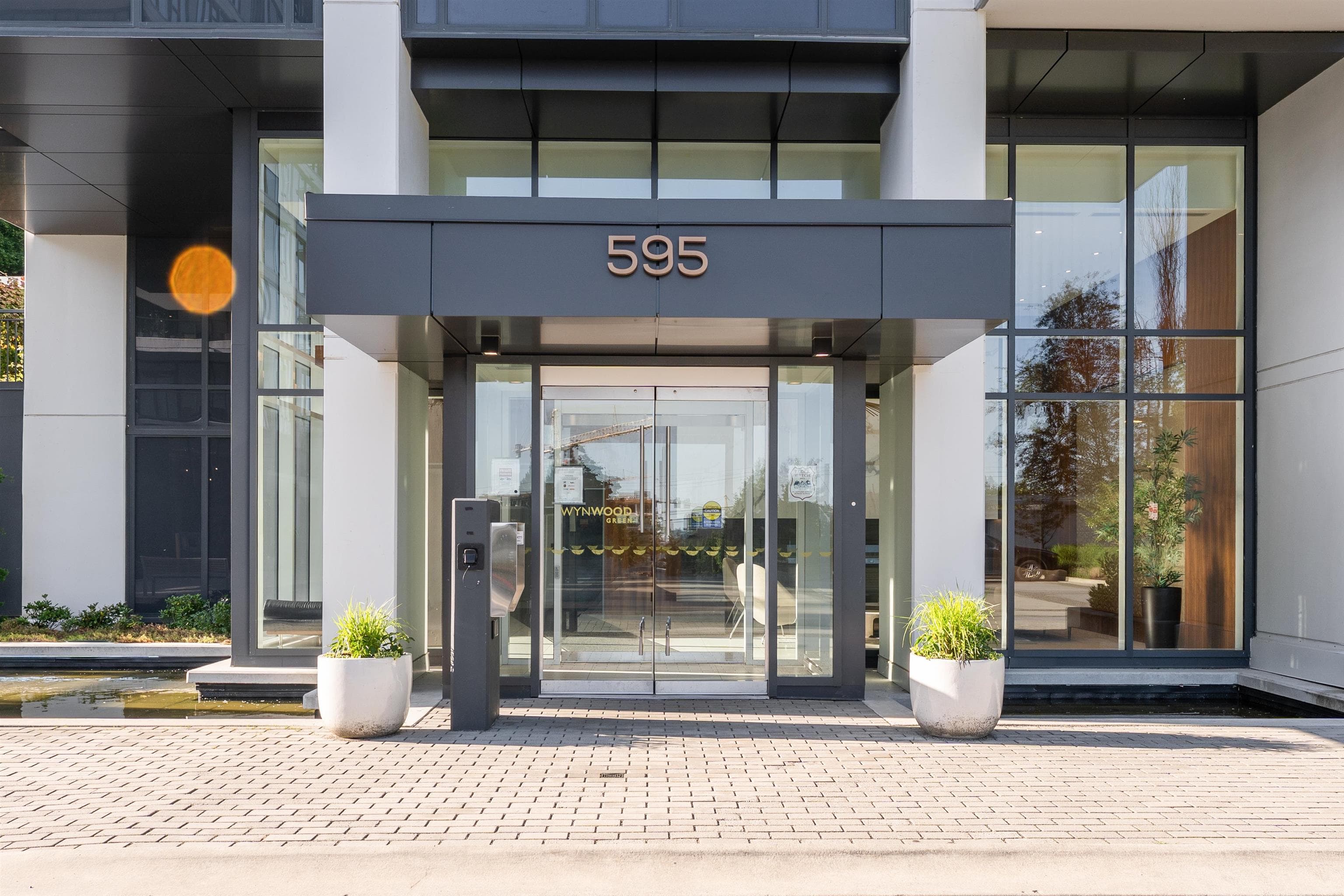 1607 - 595 Austin Avenue, Coquitlam, V3K 0G7 — photo 2