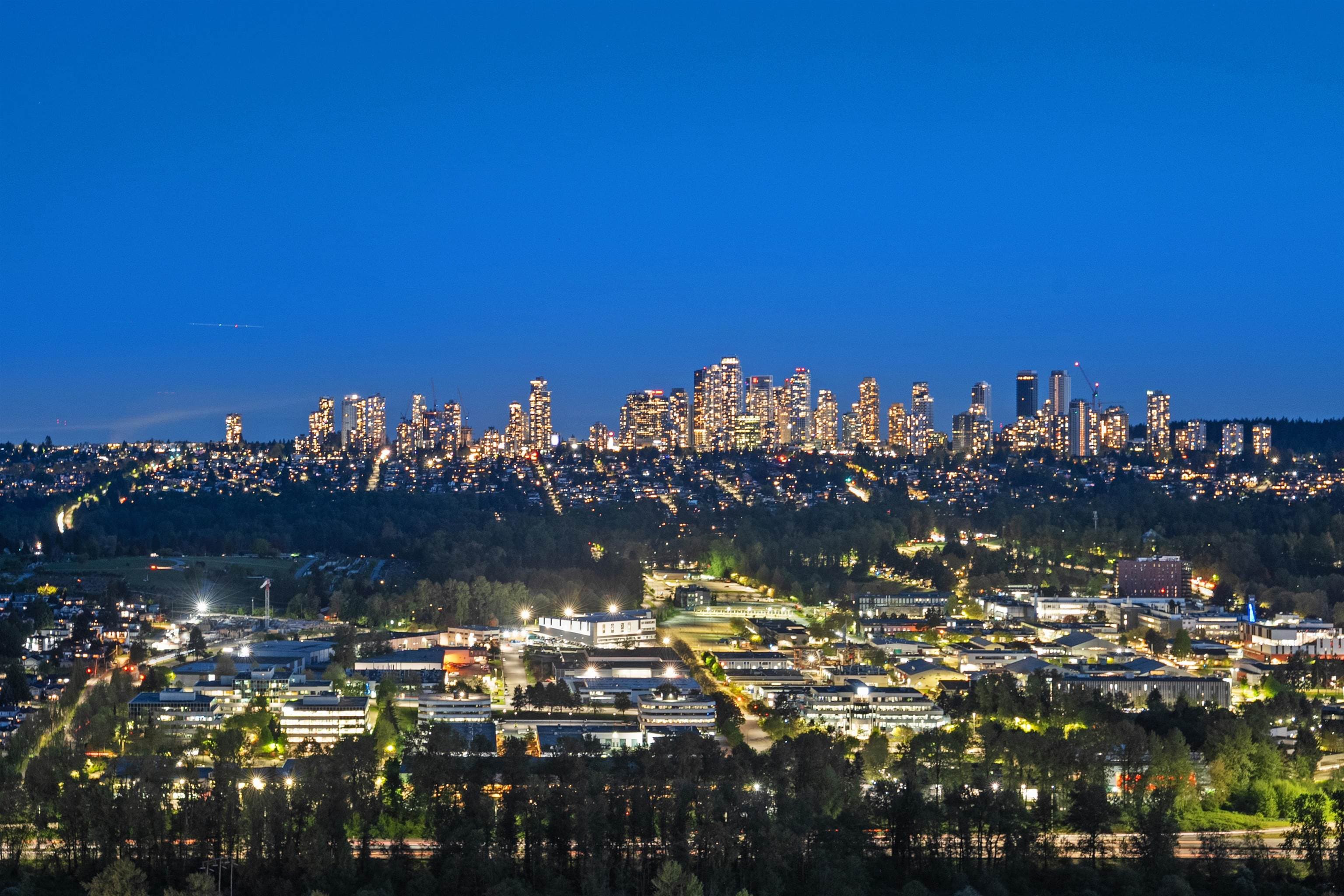 4402 - 4720 Lougheed Highway, Burnaby