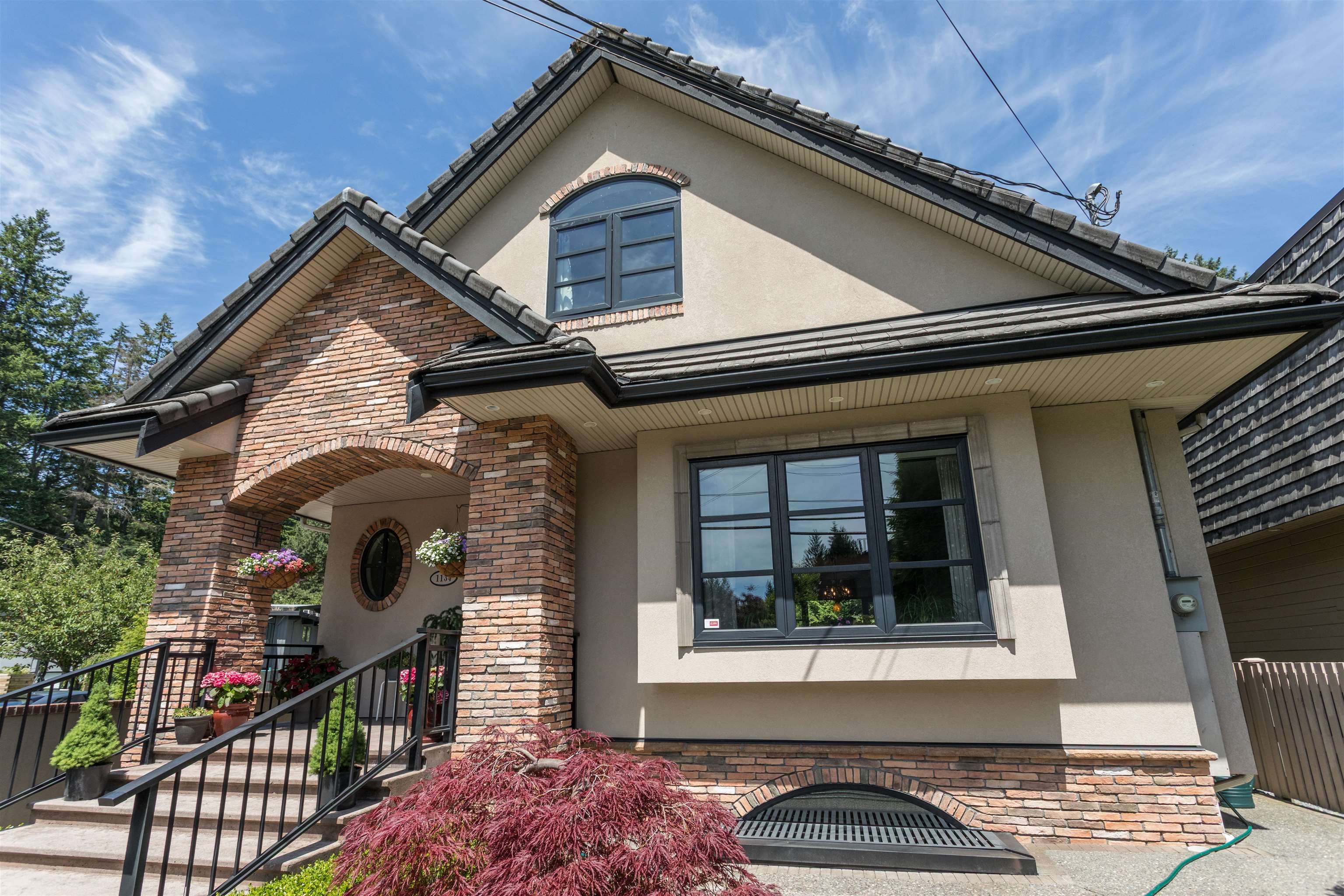1134 Montroyal Boulevard, North Vancouver, V7R 2H7 — photo 4