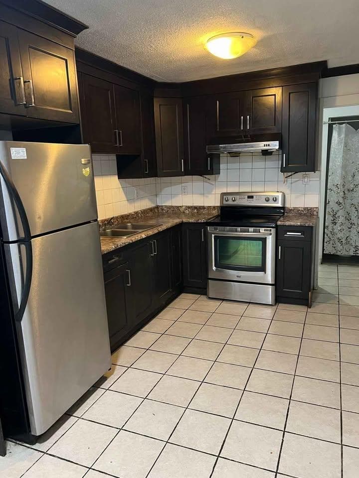 7117 134 A Street, Surrey, V3W 4V4 — photo 3