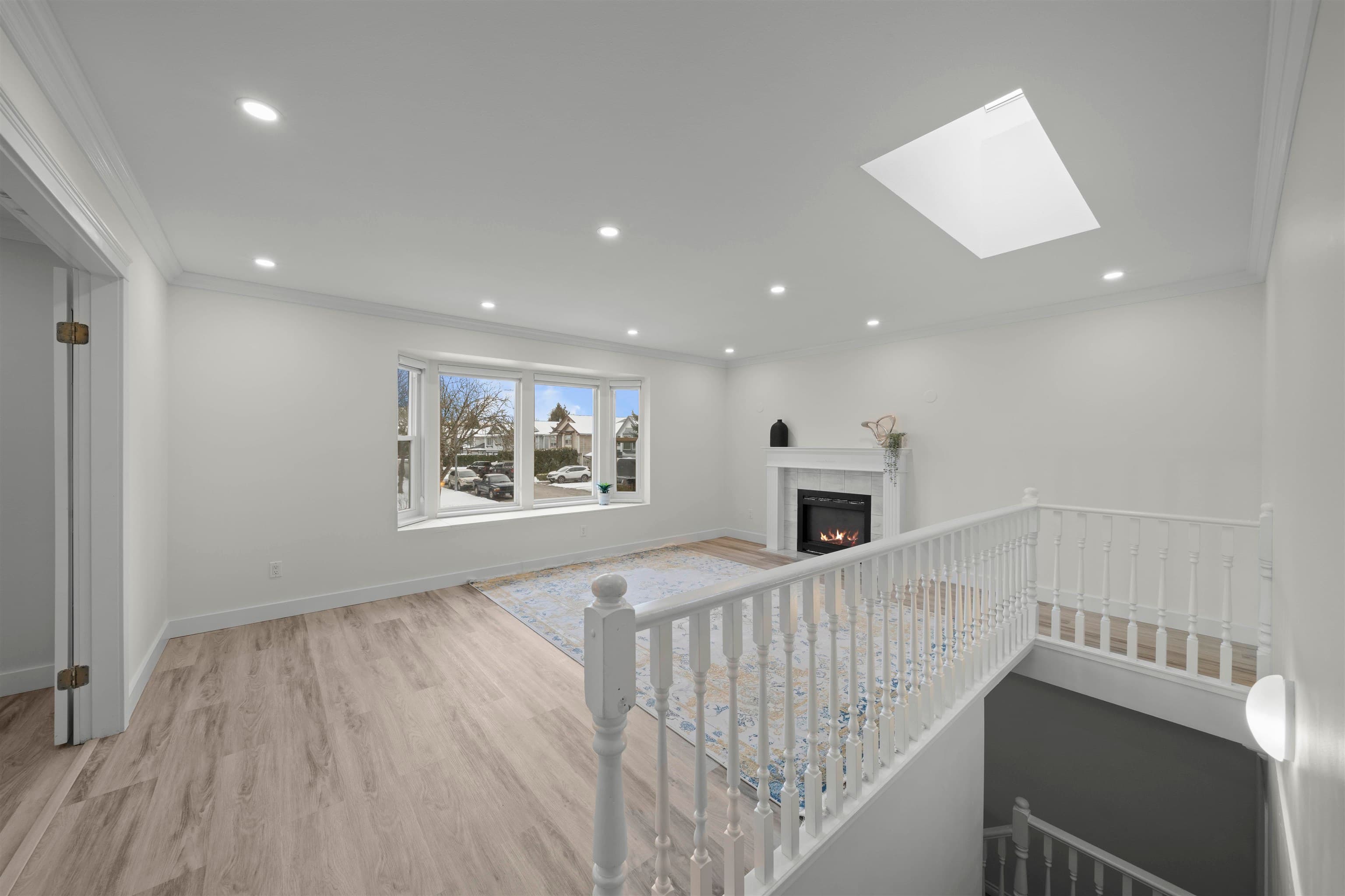 685 Pender Place, Port Coquitlam, V3B 7M2 — photo 2
