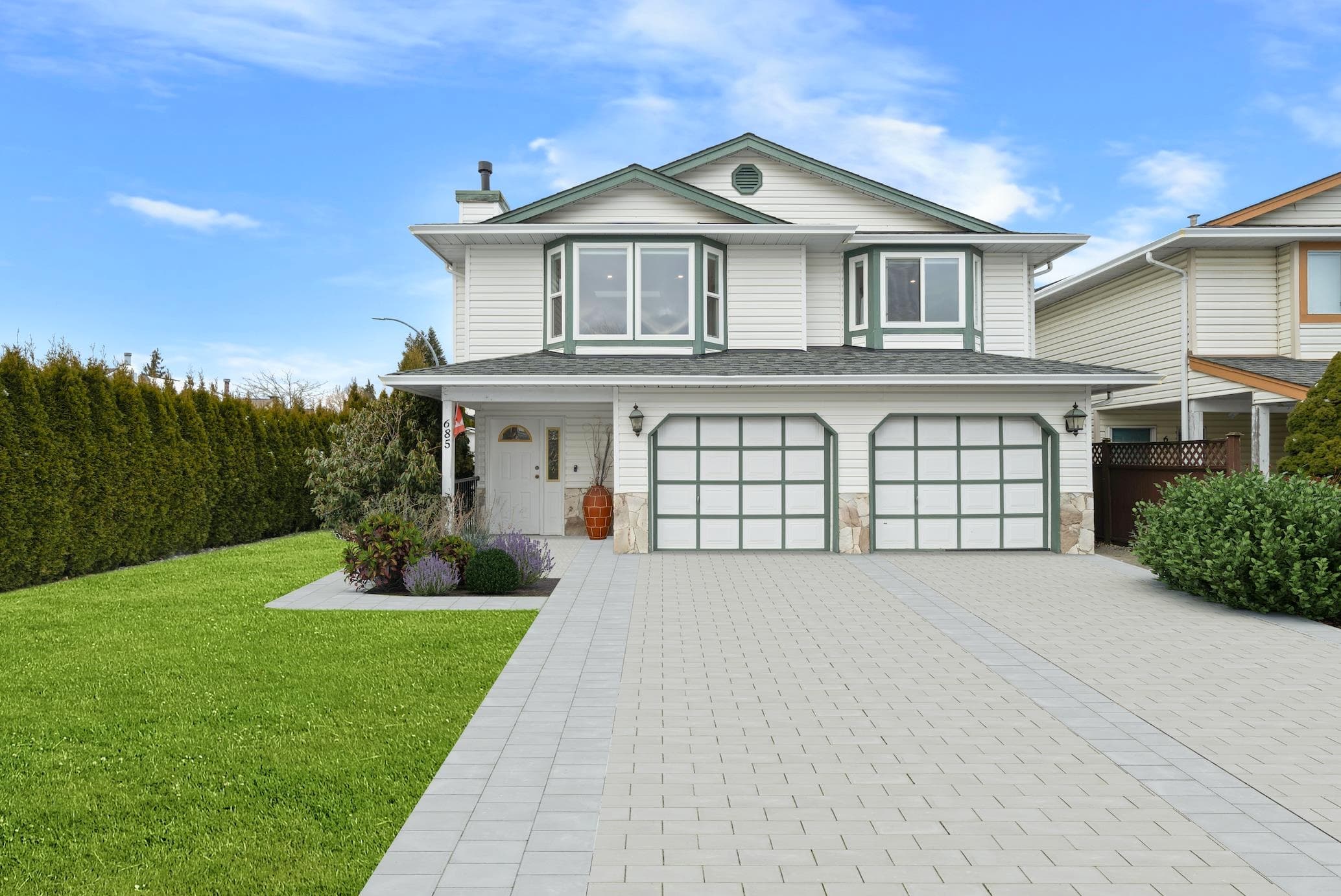 685 Pender Place, Port Coquitlam