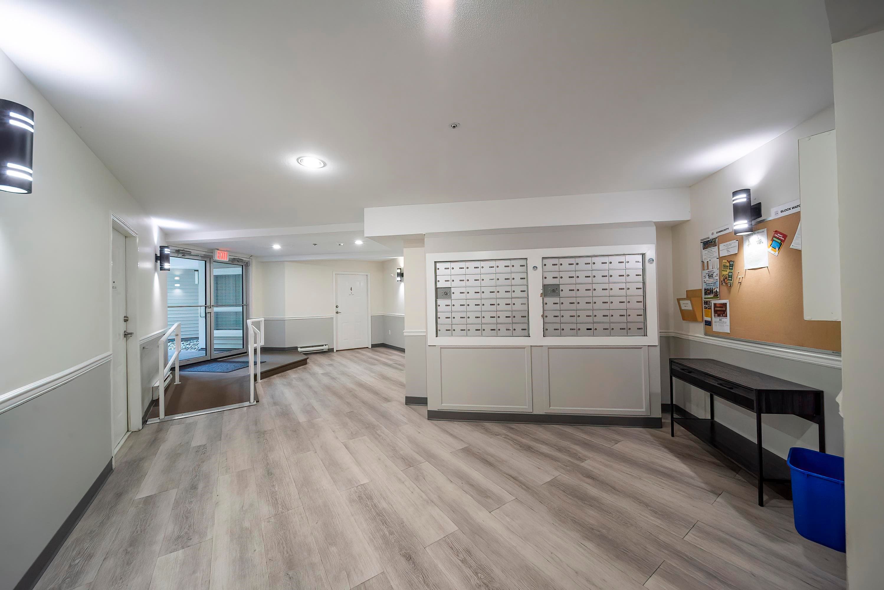 212 - 9626 148 Street, Surrey, V3R 0W2 — photo 5