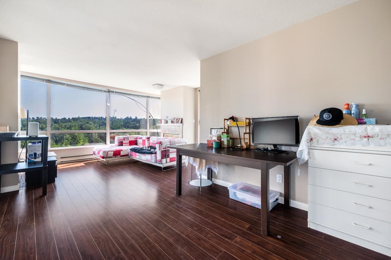 902 - 9603 Manchester Drive, Burnaby, V3N 4Y7 — photo 5
