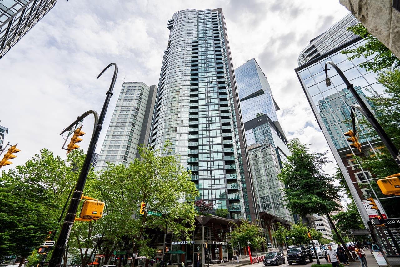 2705 - 1189 Melville Street, Vancouver, V6E 4T8 — photo 2