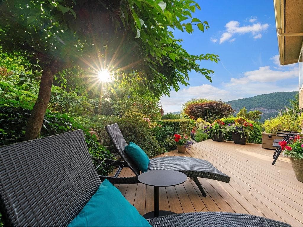 5480 Keith Road, West Vancouver, V7W 3C9 — photo 2