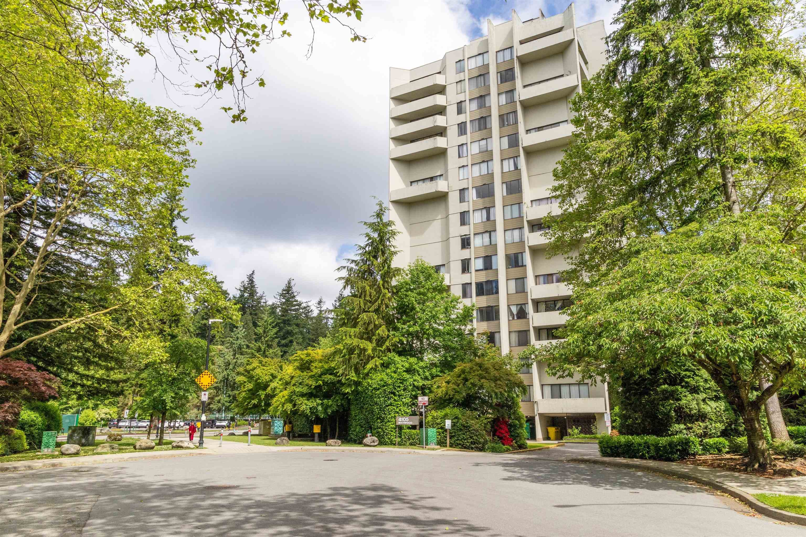 606 - 4105 Maywood Street, Burnaby, V5H 4A3 — photo 2