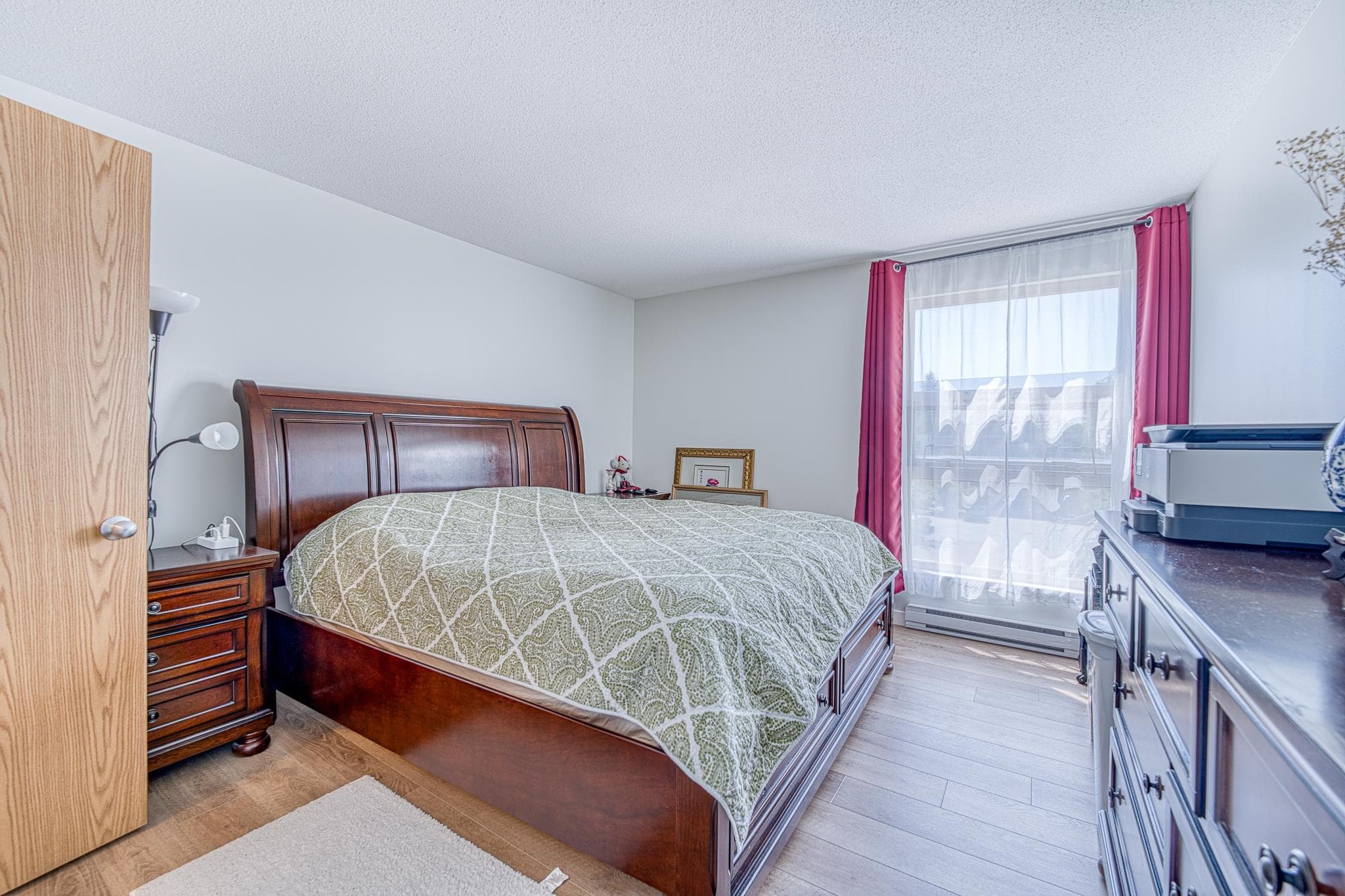 302 - 15288 100 Avenue, Surrey, V3R 7V2 — photo 4