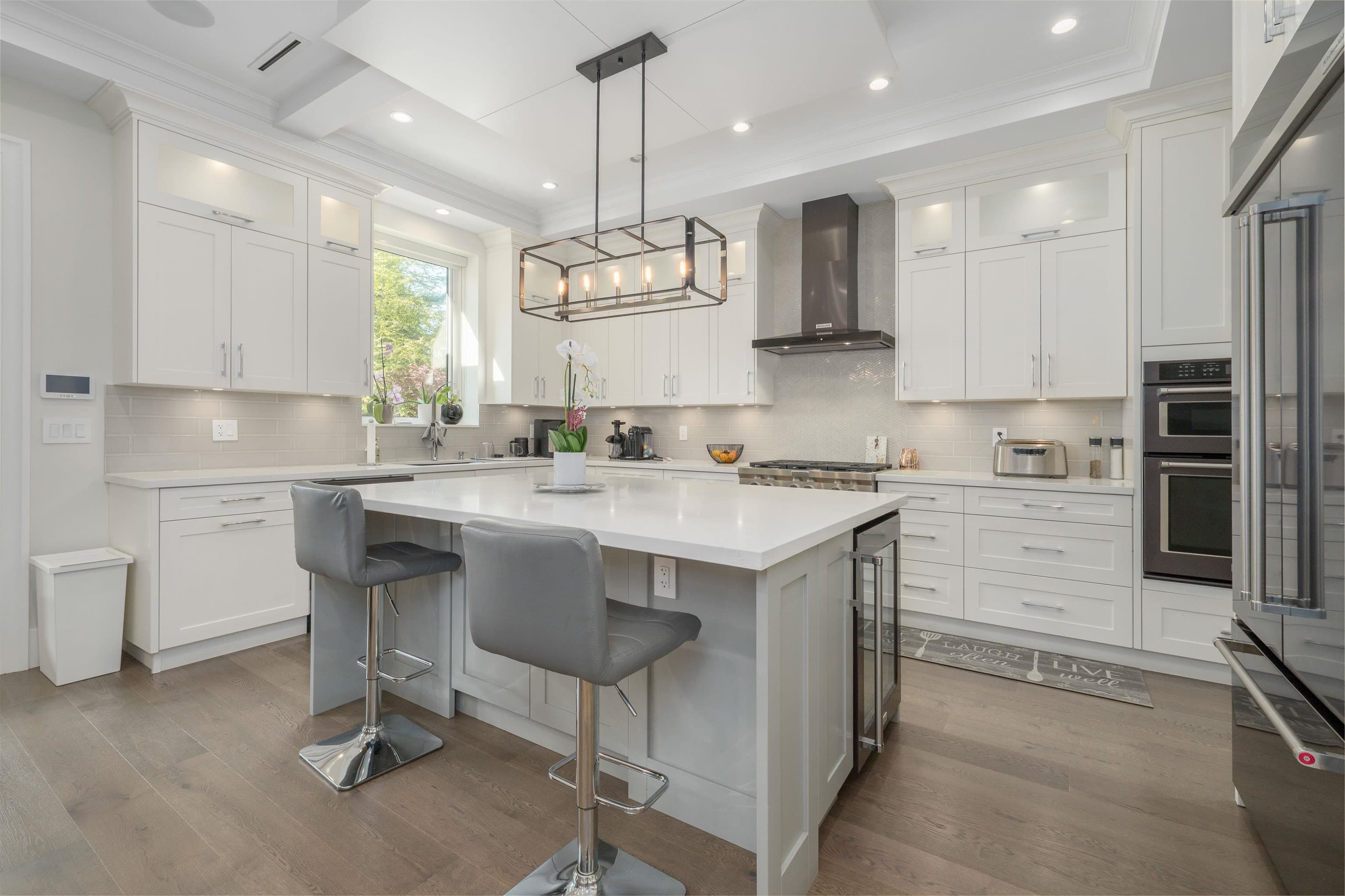 656 Linton Street, Coquitlam, V3J 6J9 — photo 3