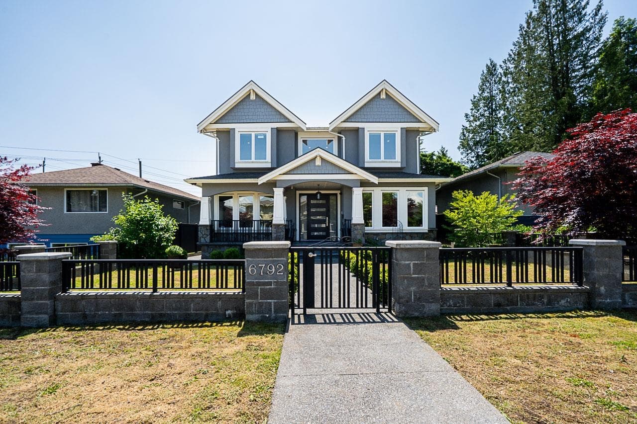 6792 Elwell Street, Burnaby, V5E 1K1 — photo 1