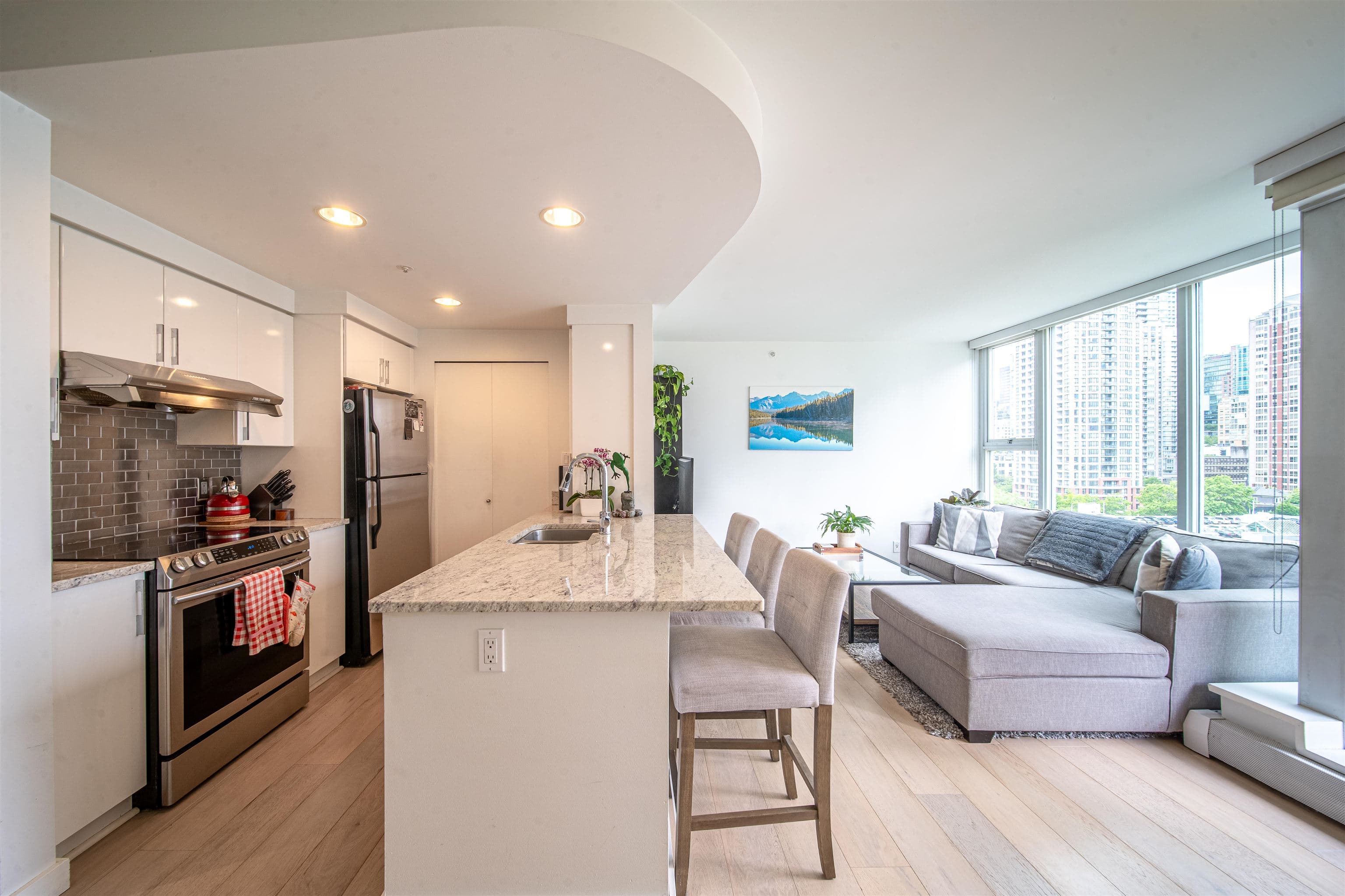 1603 - 1008 Cambie Street, Vancouver, V6B 6J7 — photo 2