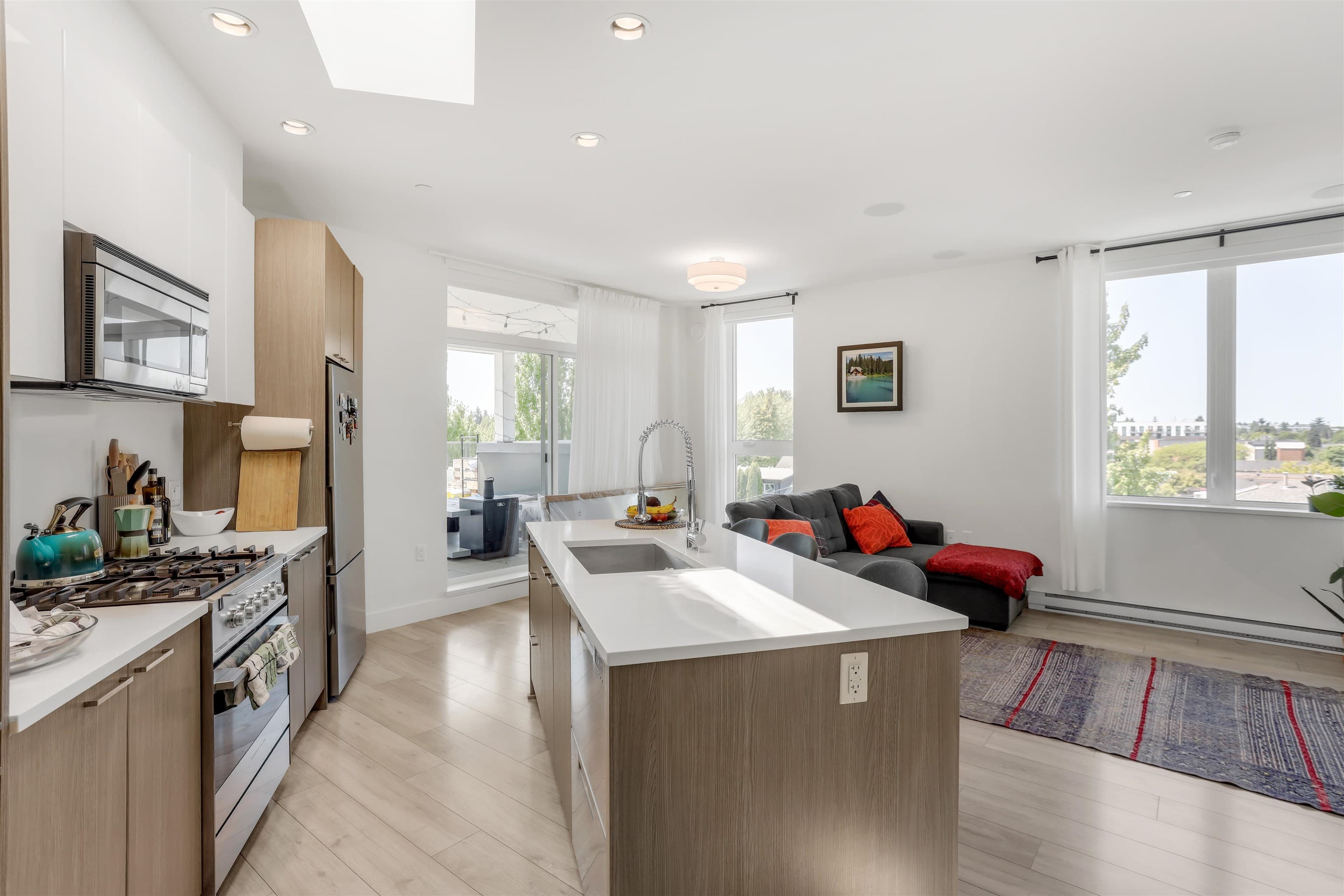PH2 - 3420 St. Catherines Street, Vancouver, V5V 4K8 — photo 3