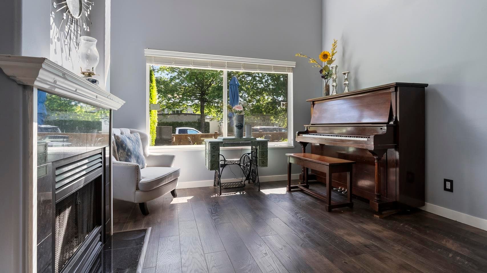 35 - 1370 Riverwood Gate, Port Coquitlam, V3B 7V7 — photo 3