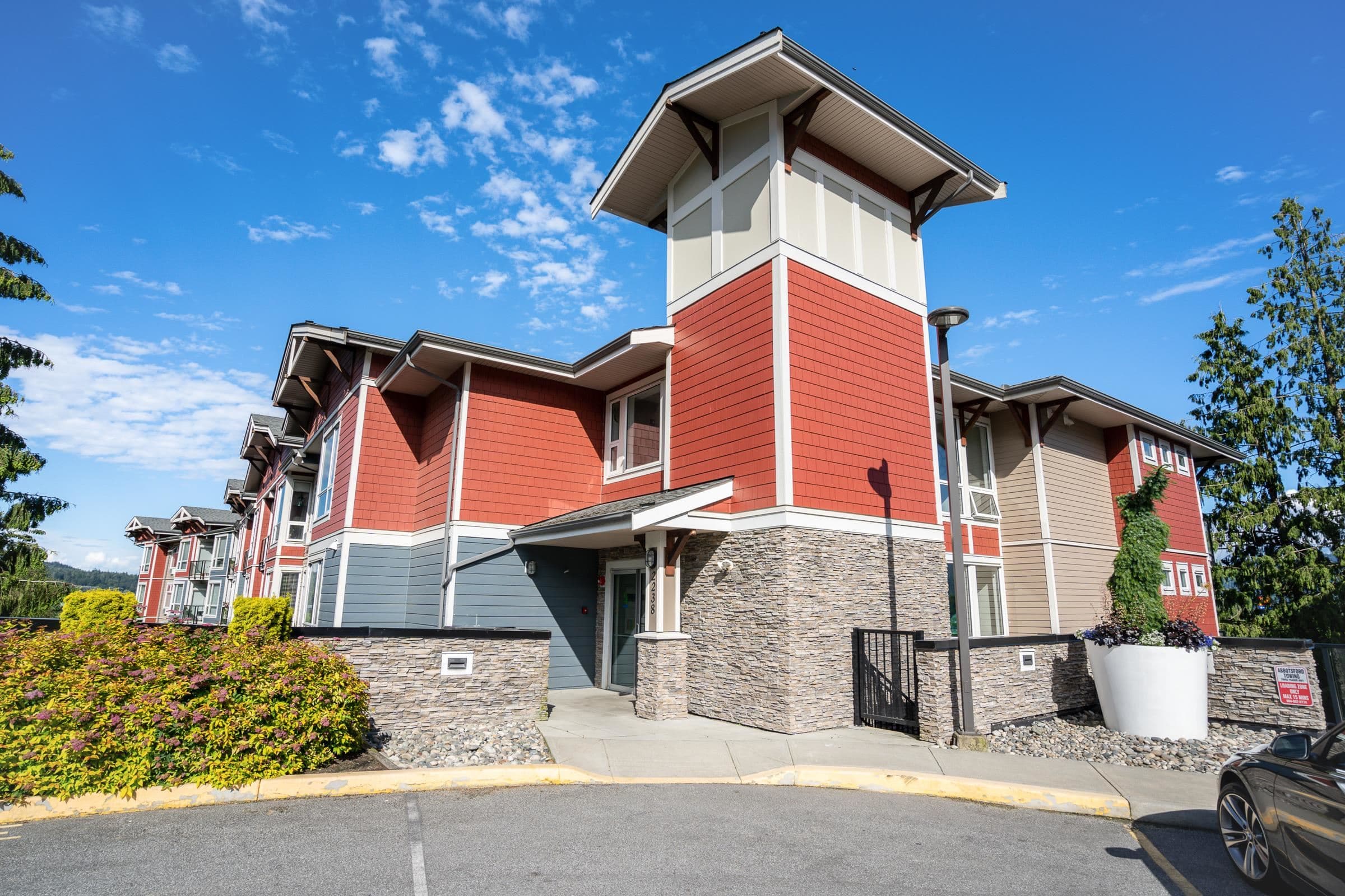 406 - 2238 Whatcom Road, Abbotsford, V3G 0E6 — photo 3