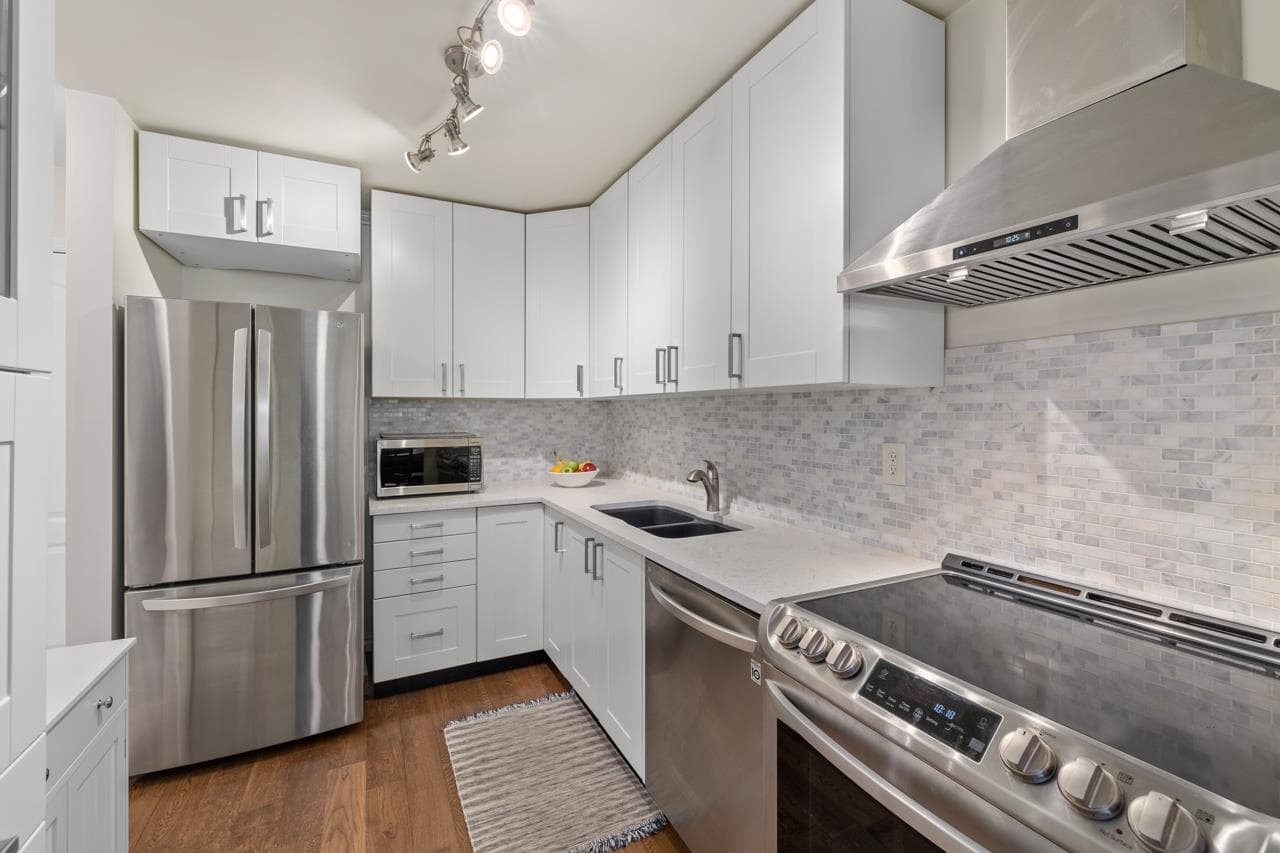 314 - 15991 Thrift Avenue, White Rock, V4B 2M9 — photo 5