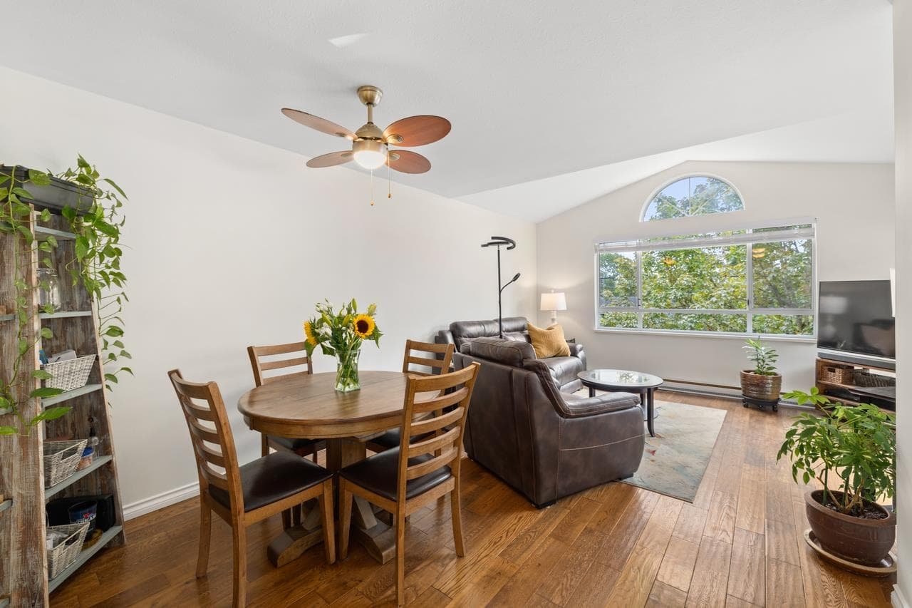 314 - 15991 Thrift Avenue, White Rock, V4B 2M9 — photo 4