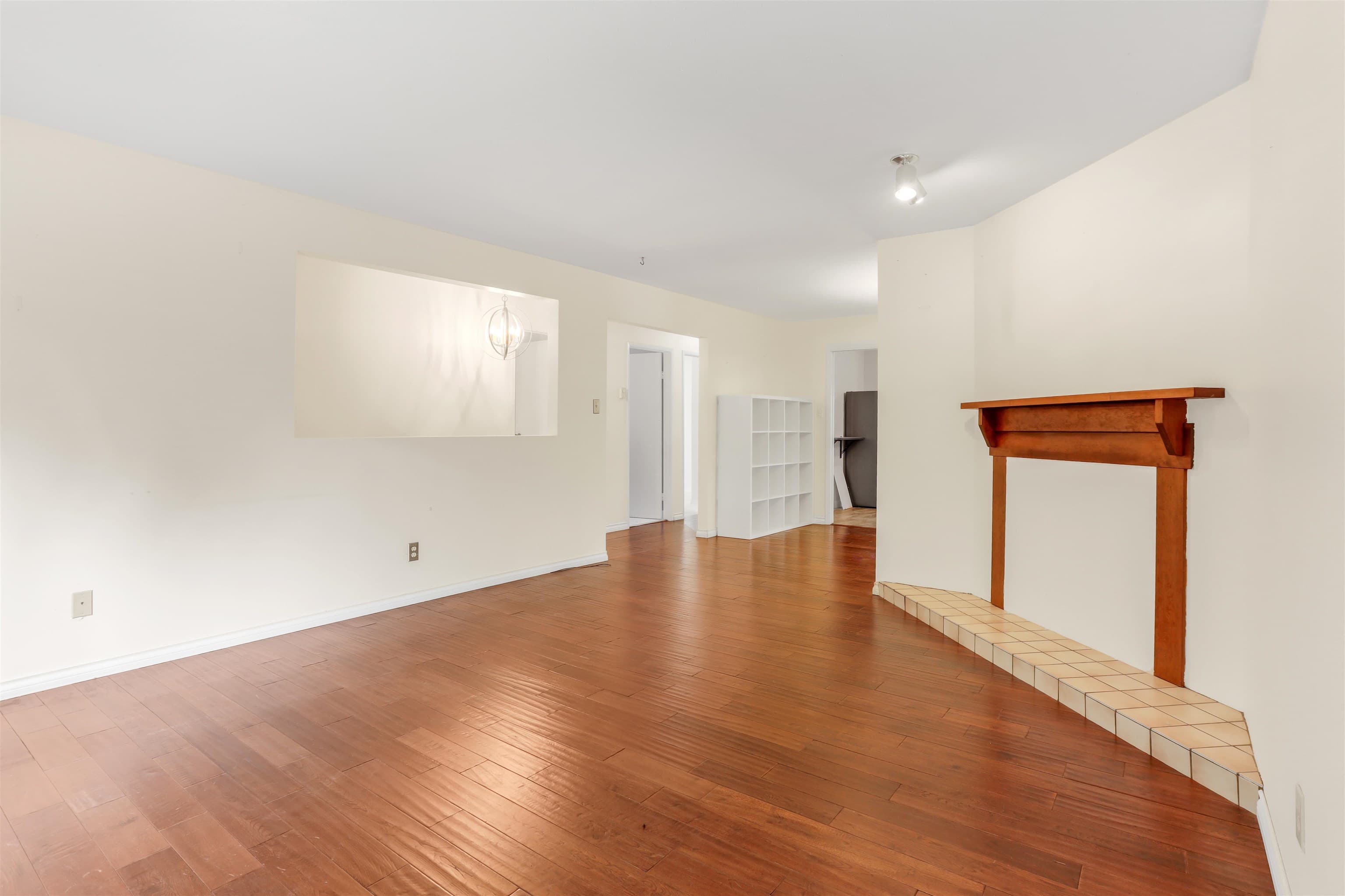 1568 161 Street, Surrey, V4A 4X8 — photo 4