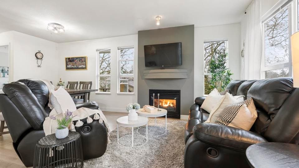 312 - 10188 155 Street, Surrey, V3R 0R6 — photo 5