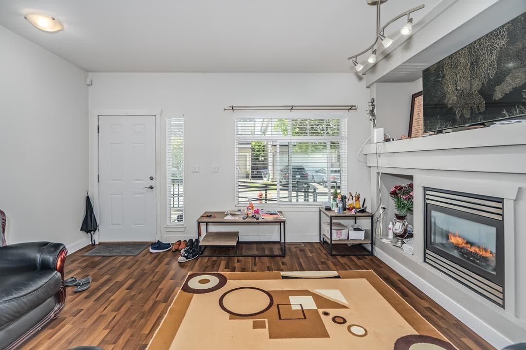 35 - 6195 168 Street, Surrey, V3S 3X9 — photo 4