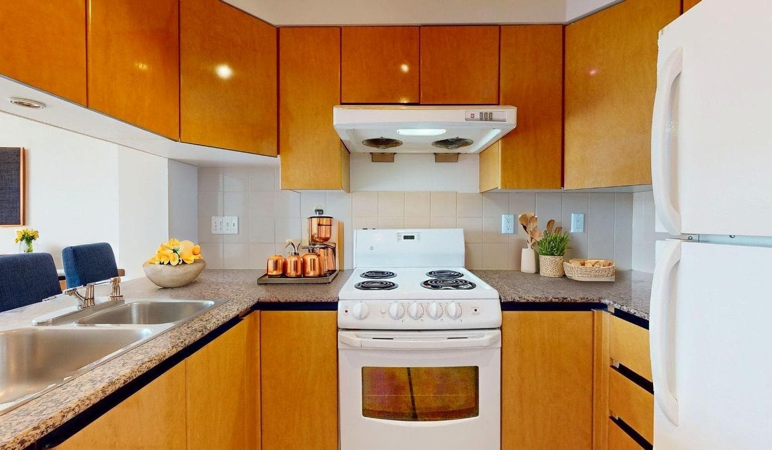 2007 - 1189 Howe Street, Vancouver, V6Z 2X4 — photo 2