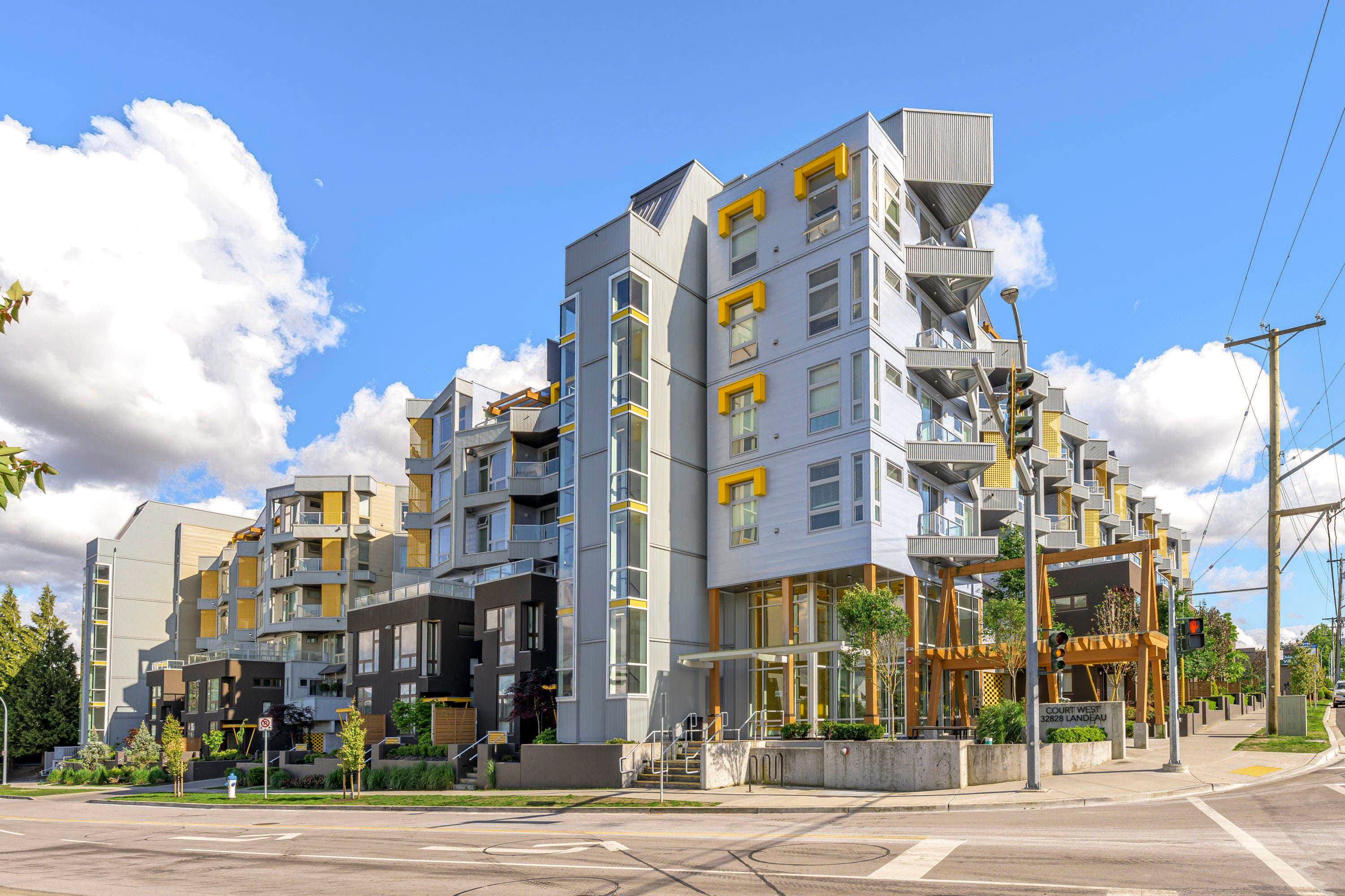 414 - 32828 Landeau Place, Abbotsford, V2S 0M4 — photo 2