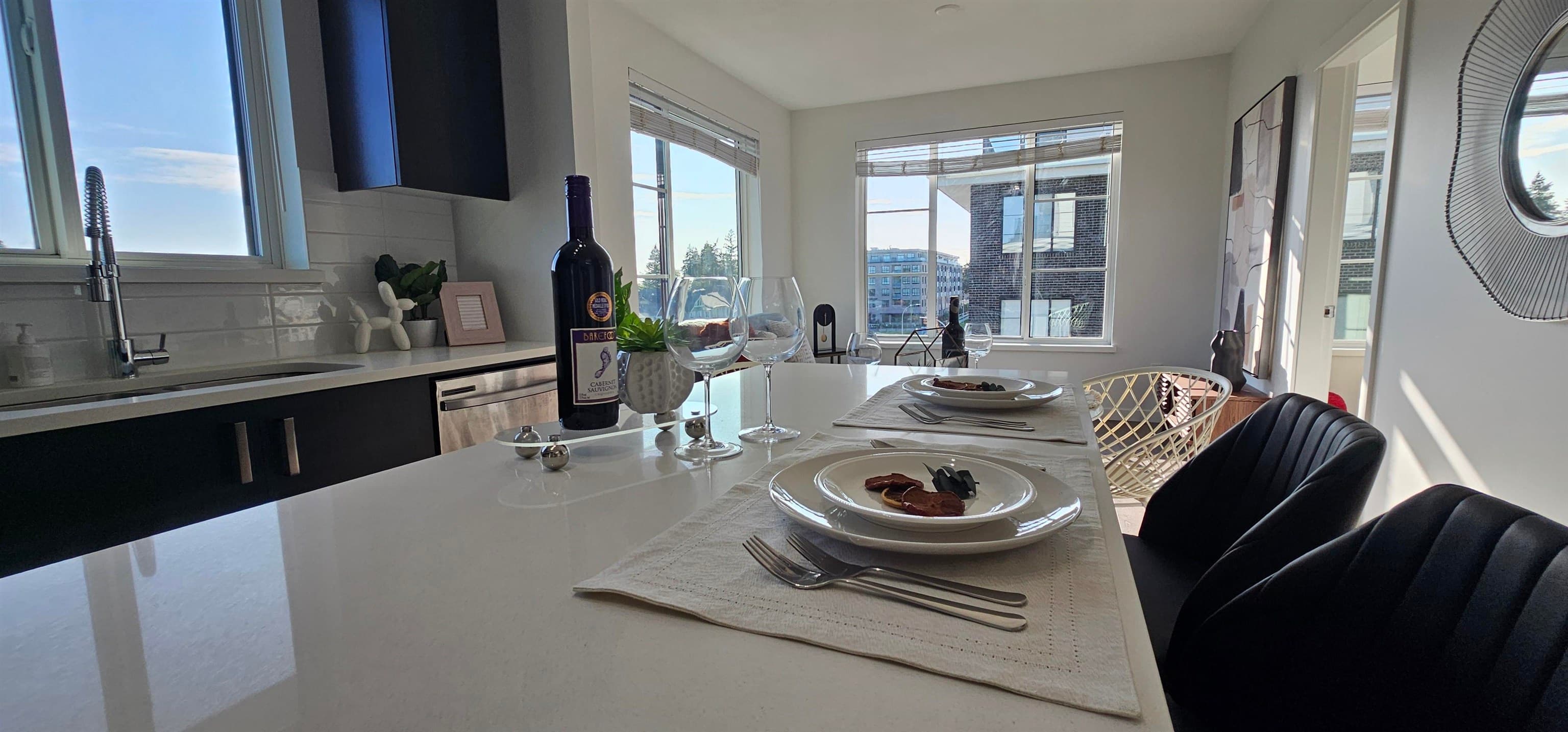 501 - 15825 85 Avenue, Surrey, V4N 6W9 — photo 3