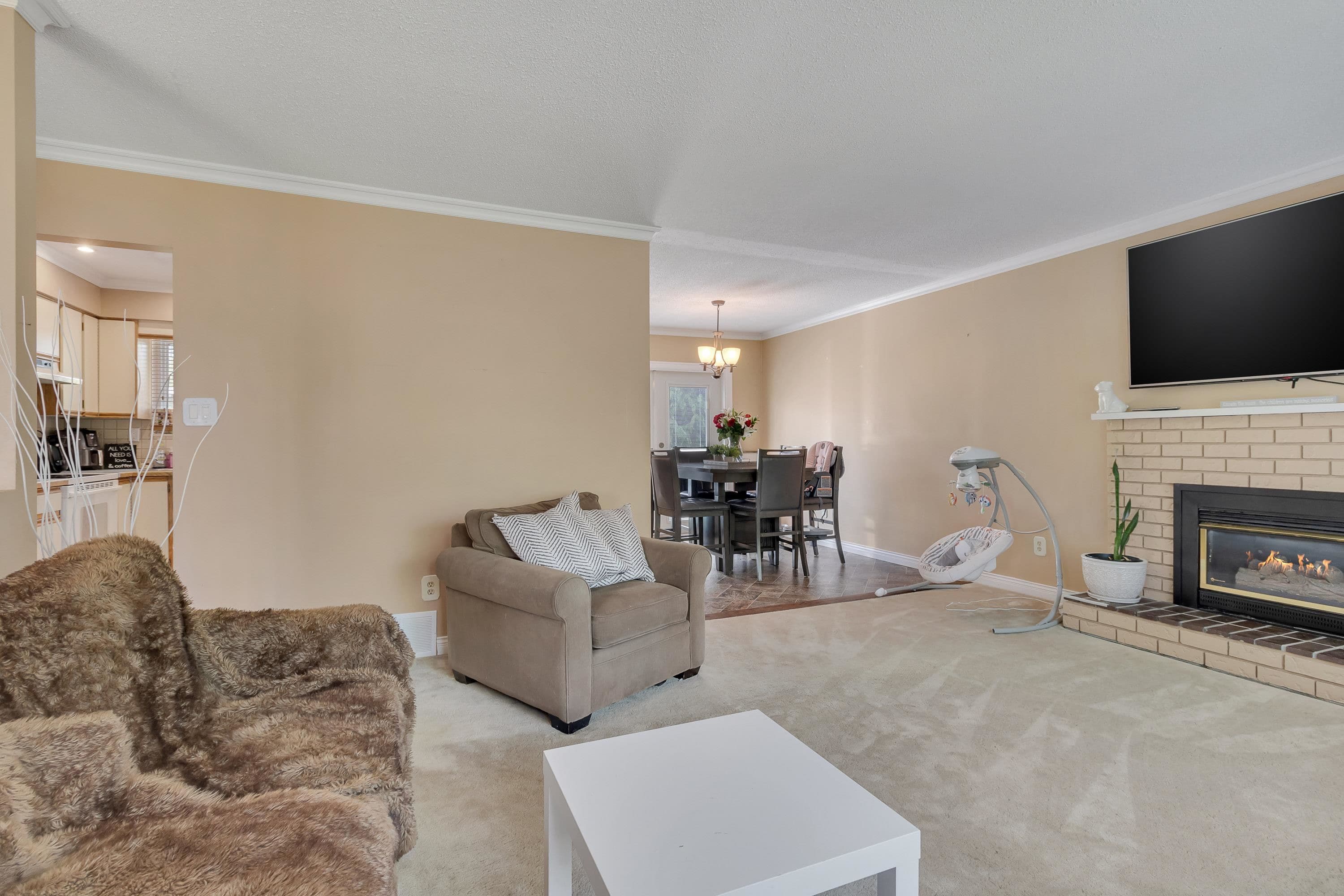 11558 73a Avenue, Delta, V4C 6Y6 — photo 3