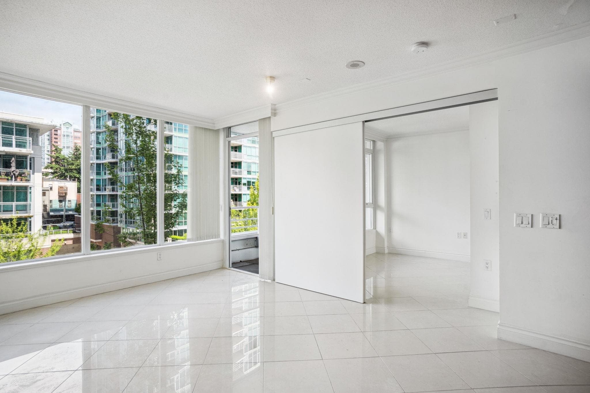408 - 133 E Esplanade Avenue, North Vancouver, V7L 1A1 — photo 5