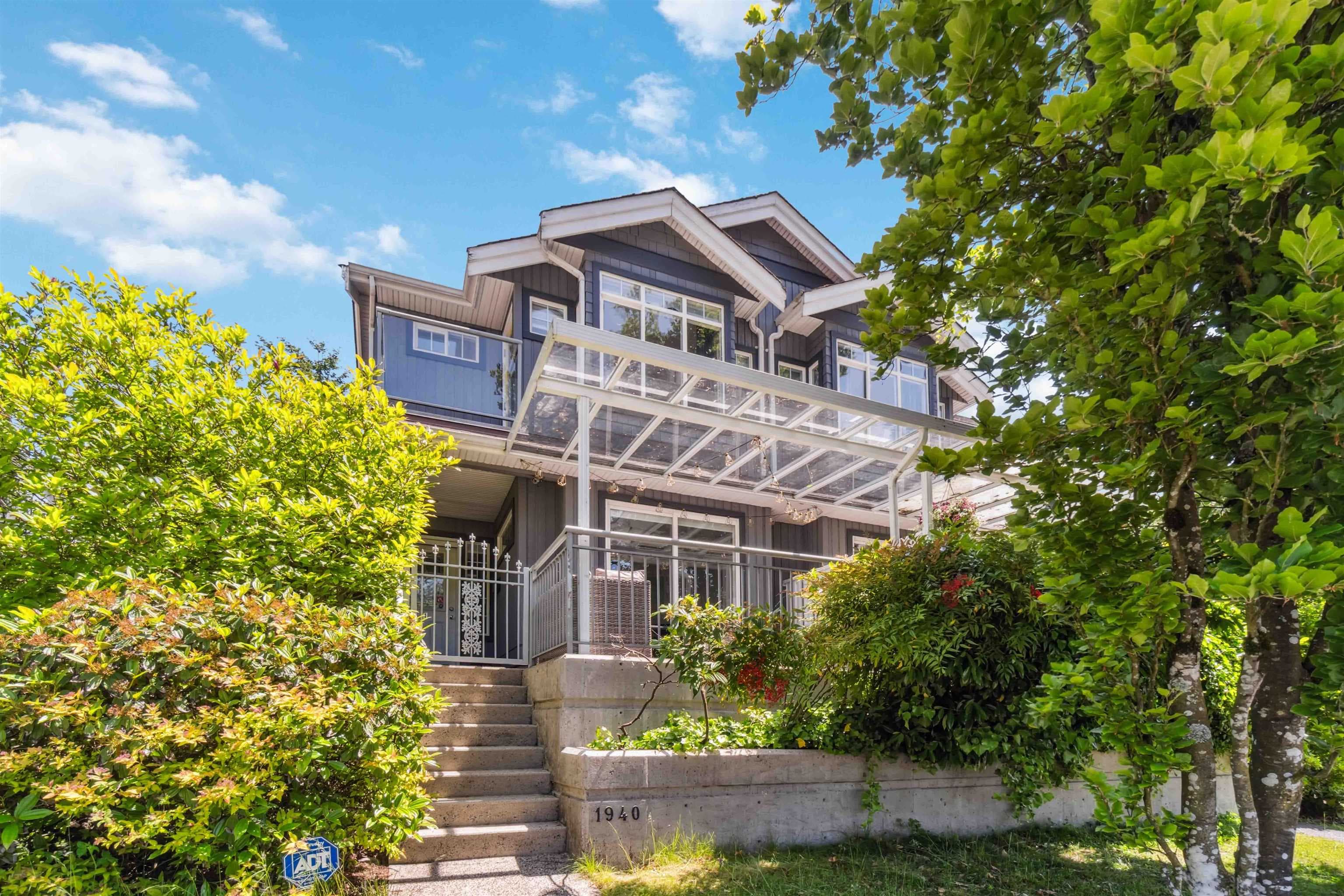 1 - 1940 Chesterfield Avenue, North Vancouver, V7M 2P5 — photo 2