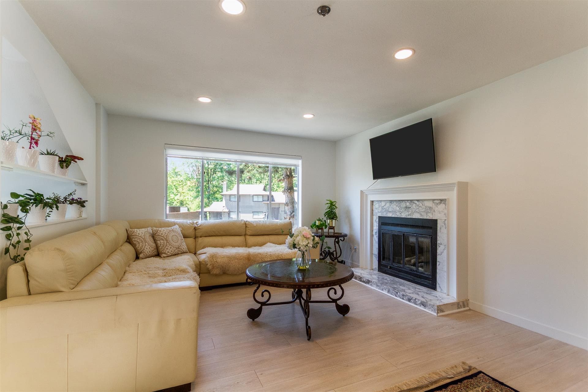 2170 Capilano Road, North Vancouver, V7P 3B9 — photo 5