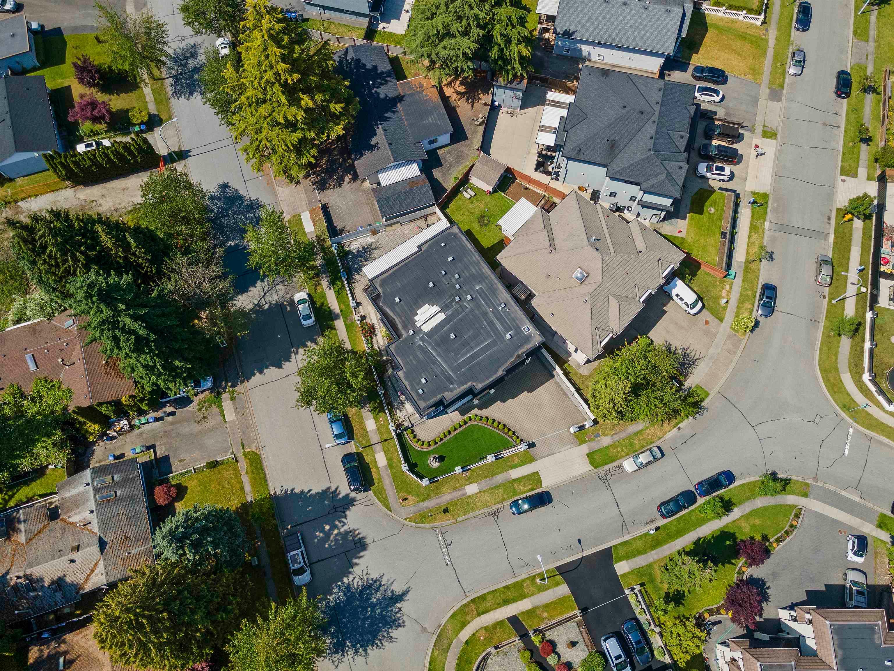 8671 Galway Crescent, Surrey, V3W 6C8 — photo 3