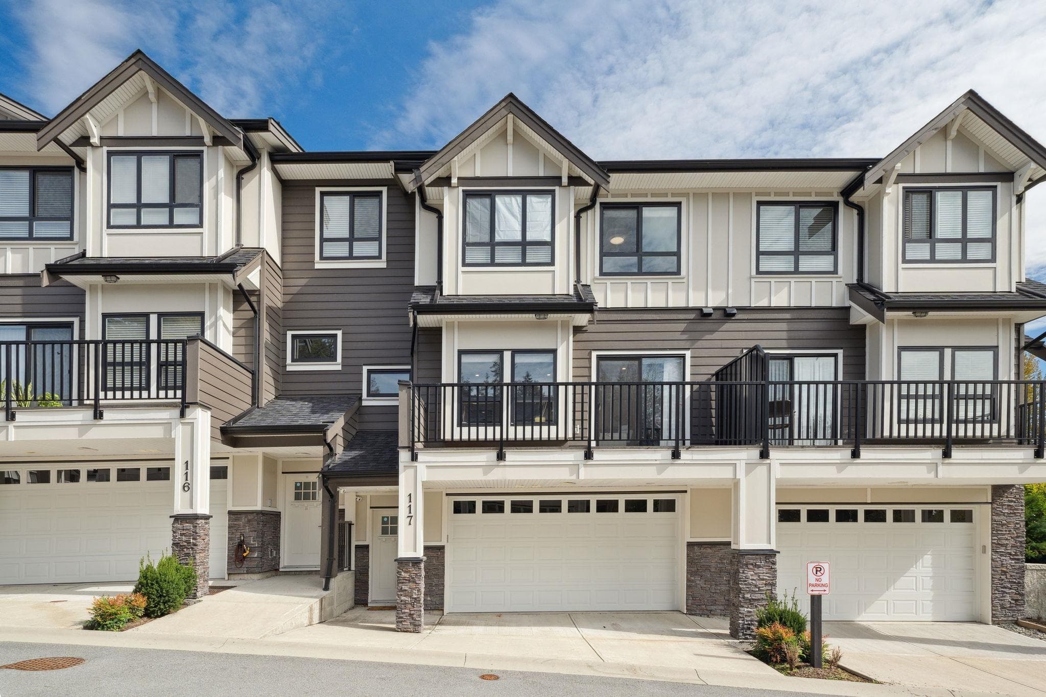 117 - 3409 Harper Road, Coquitlam, V3E 3H1 — photo 2