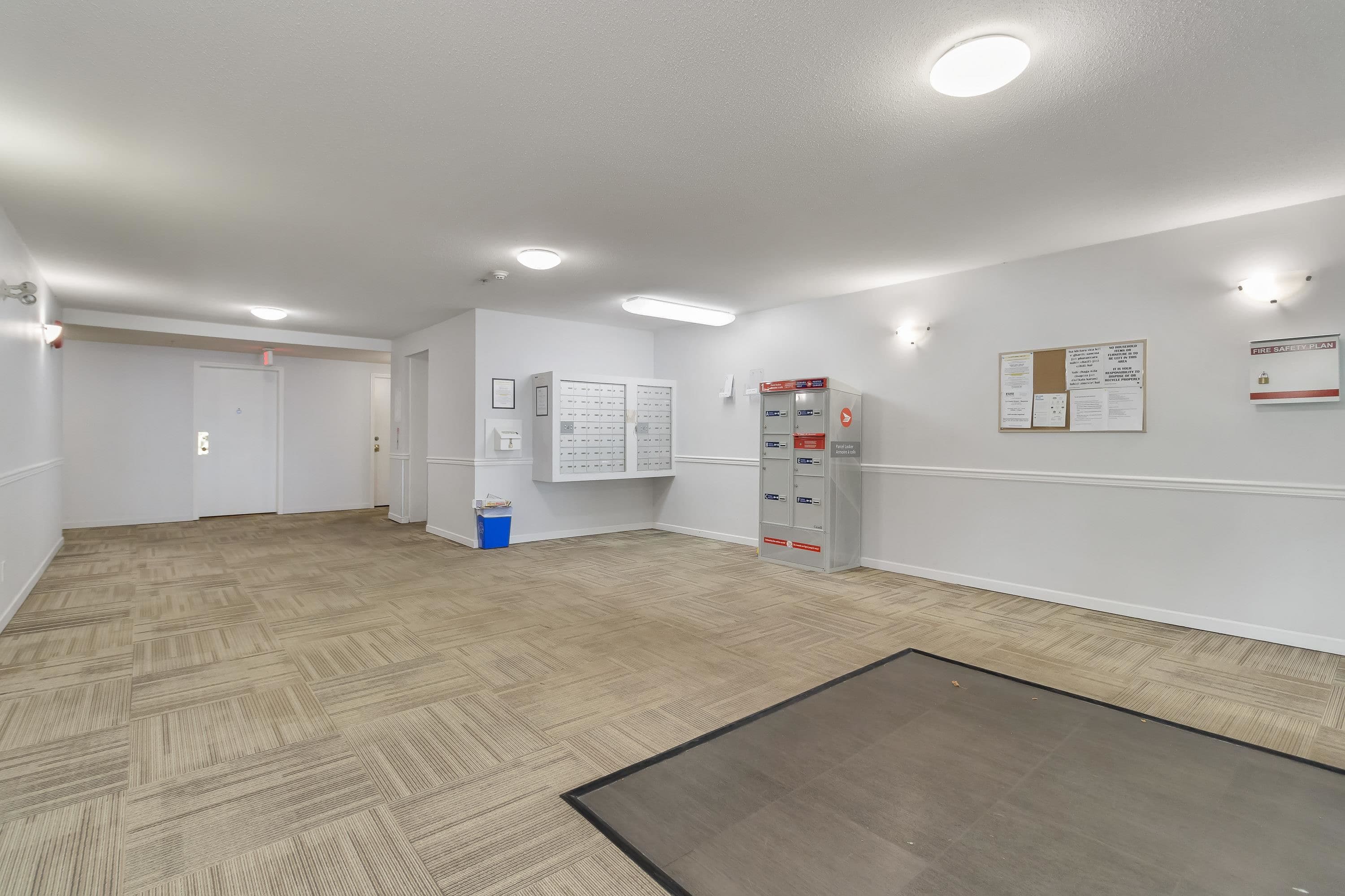 213 - 12110 80 Avenue, Surrey, V3W 0V2 — photo 2