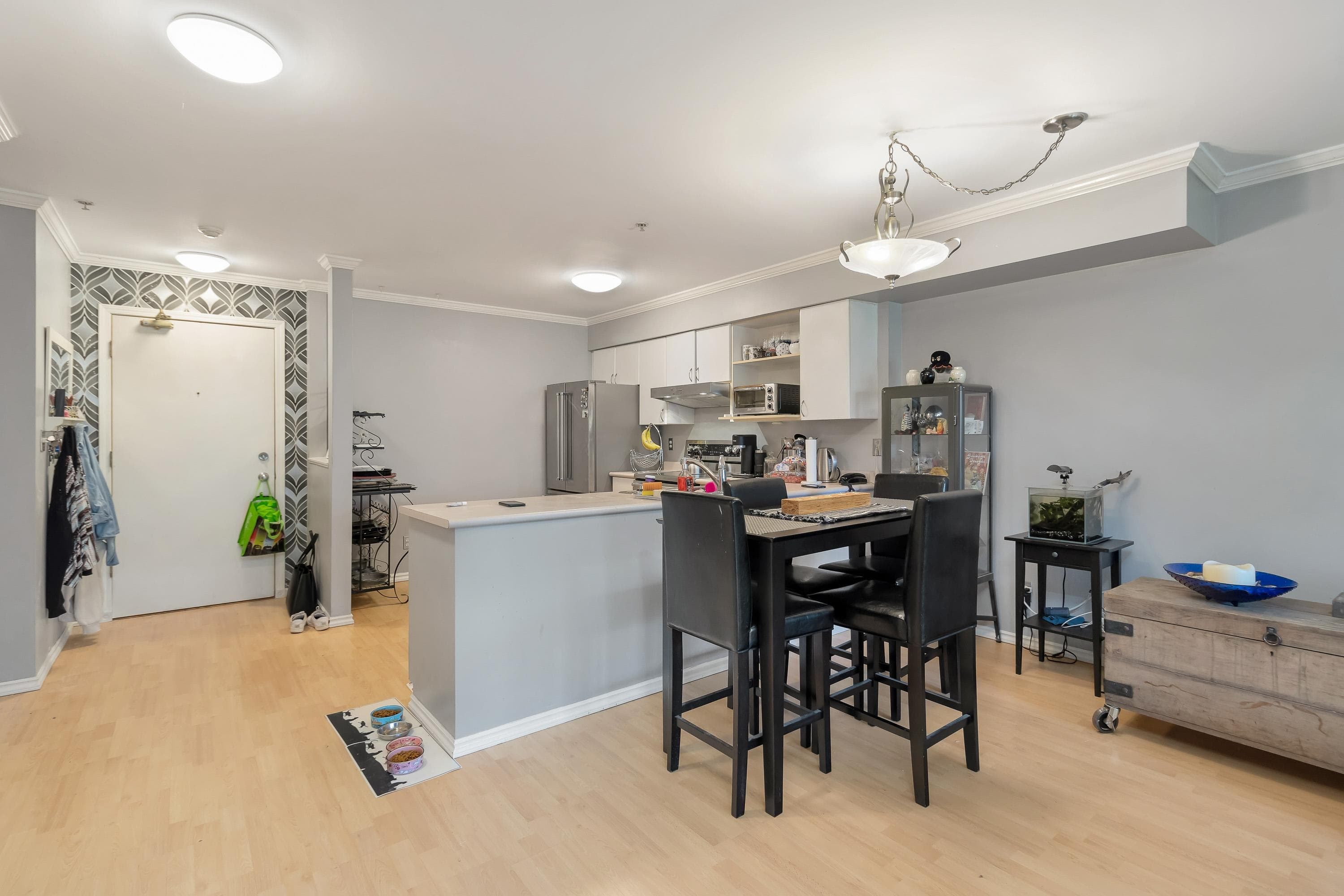 213 - 12110 80 Avenue, Surrey, V3W 0V2 — photo 3