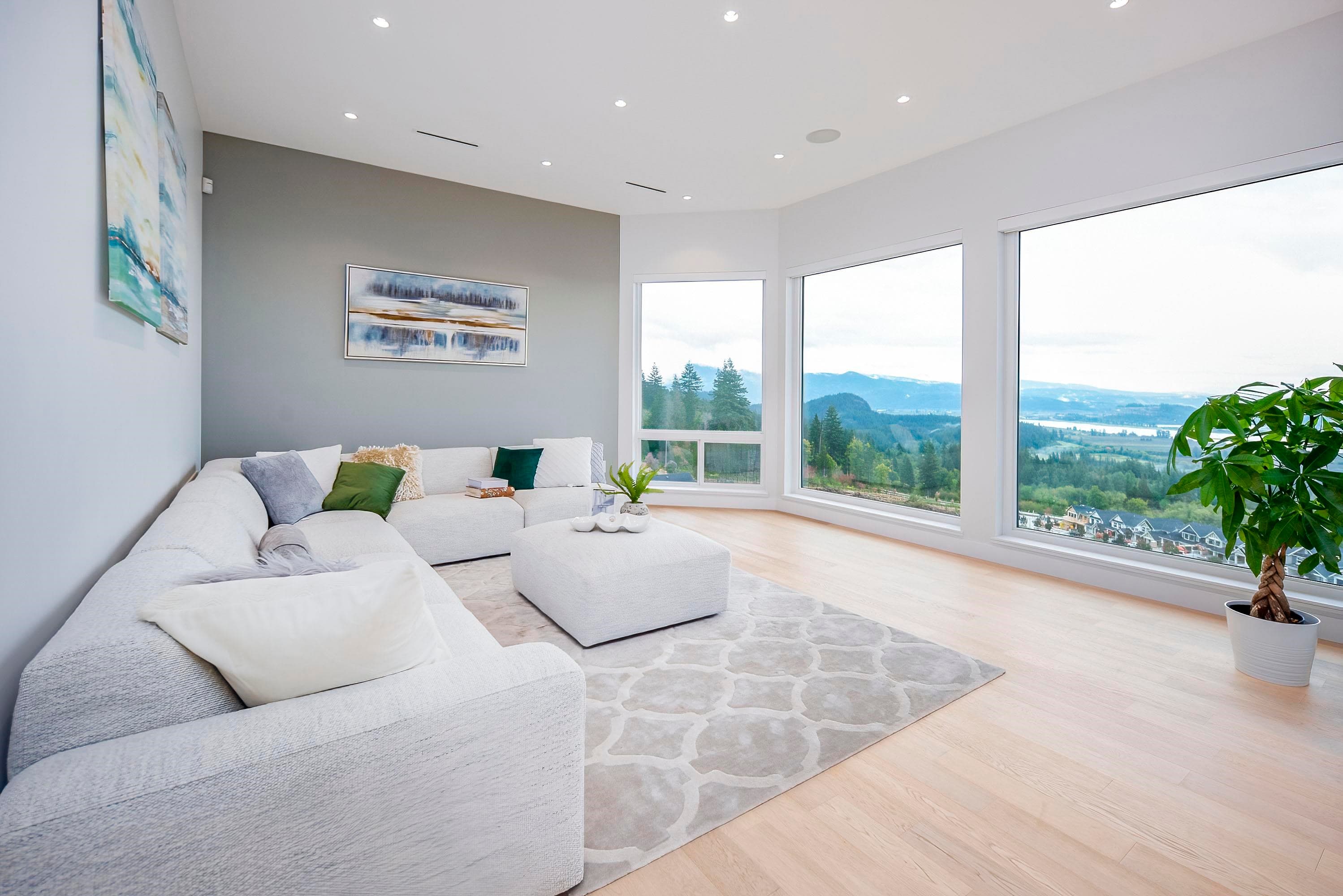 1445 Shay Street, Coquitlam, V3E 0M3 — photo 3