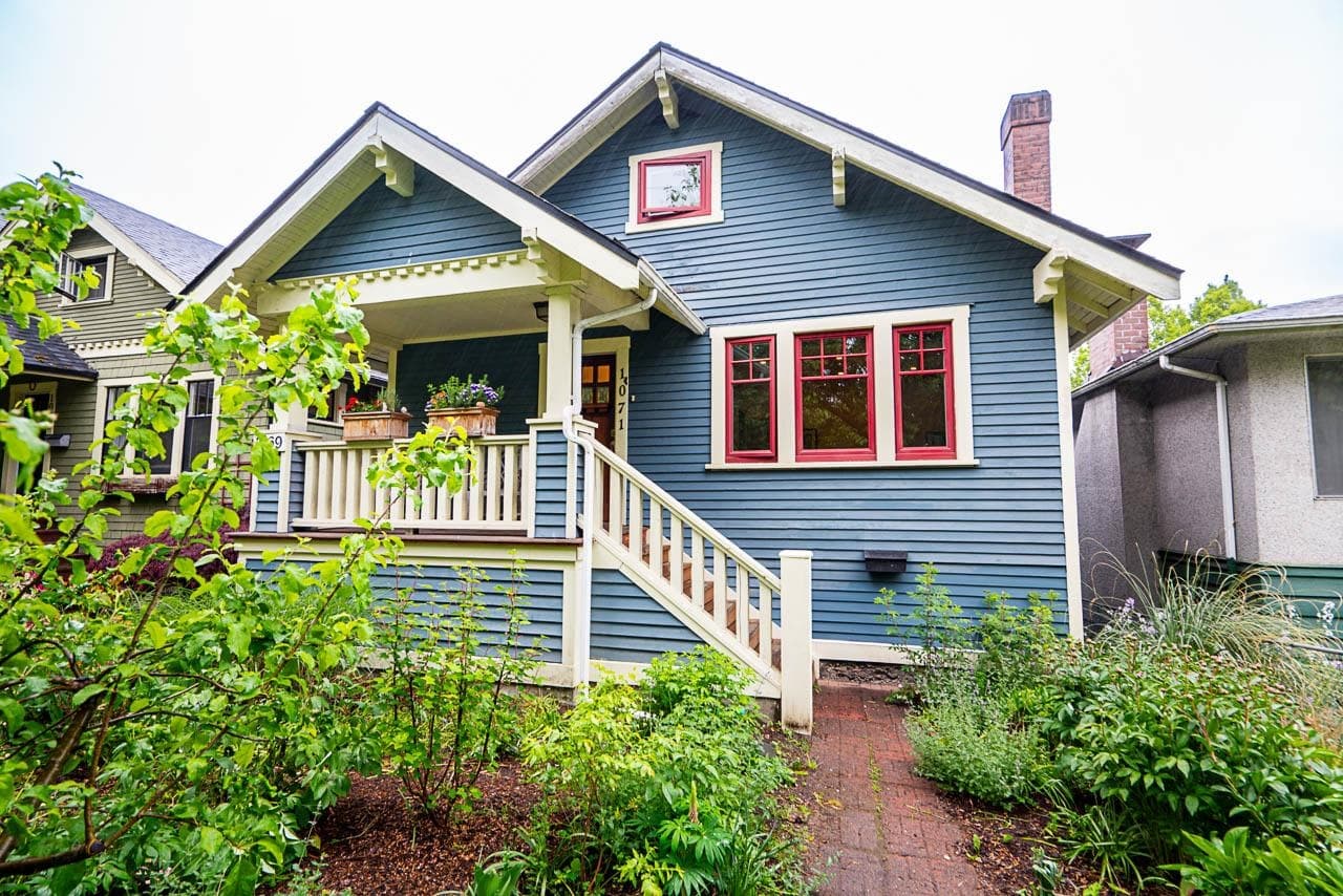 1071 E 10th Avenue, Vancouver