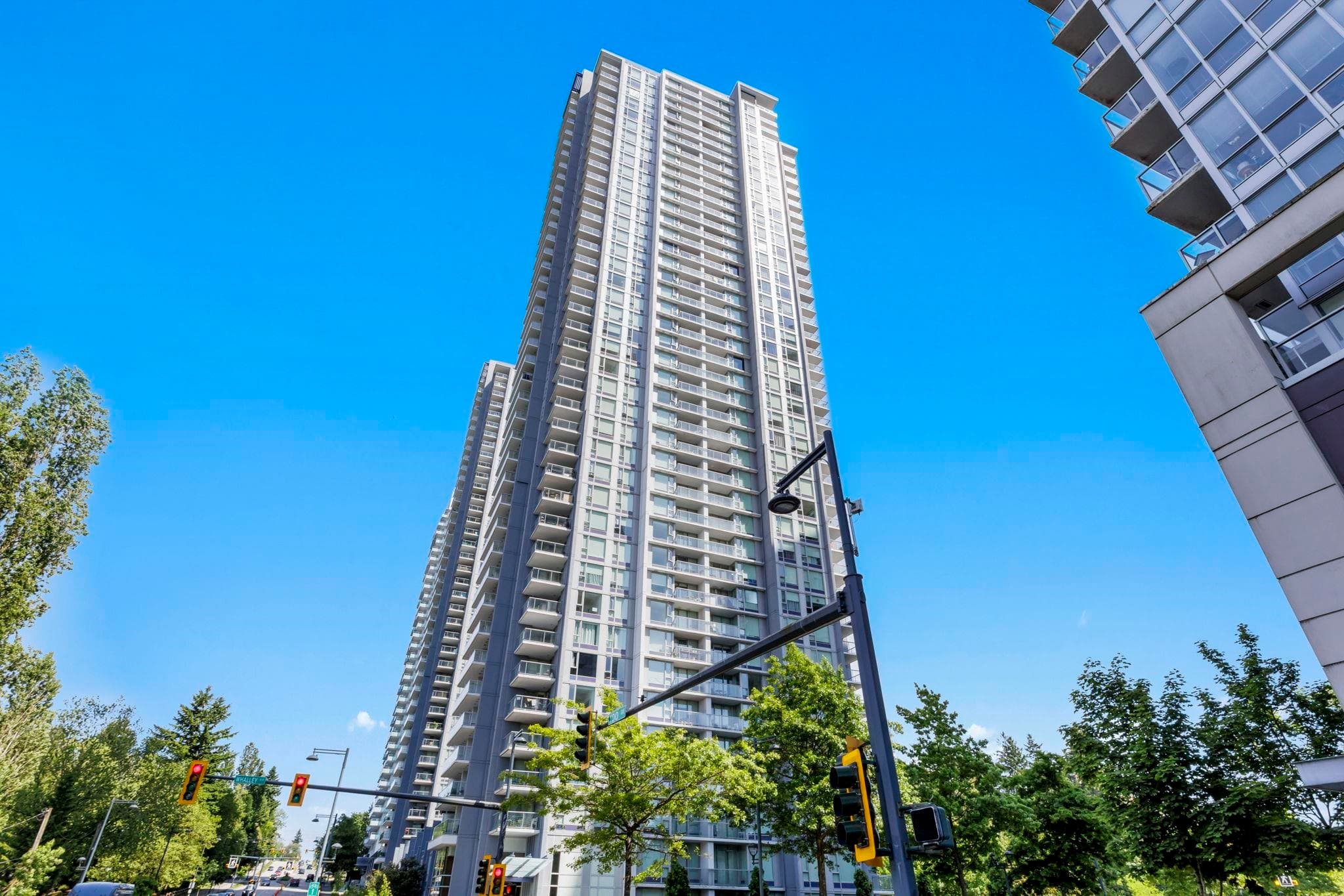 807 - 13696 100 Avenue, Surrey, V3T 0L5 — photo 3