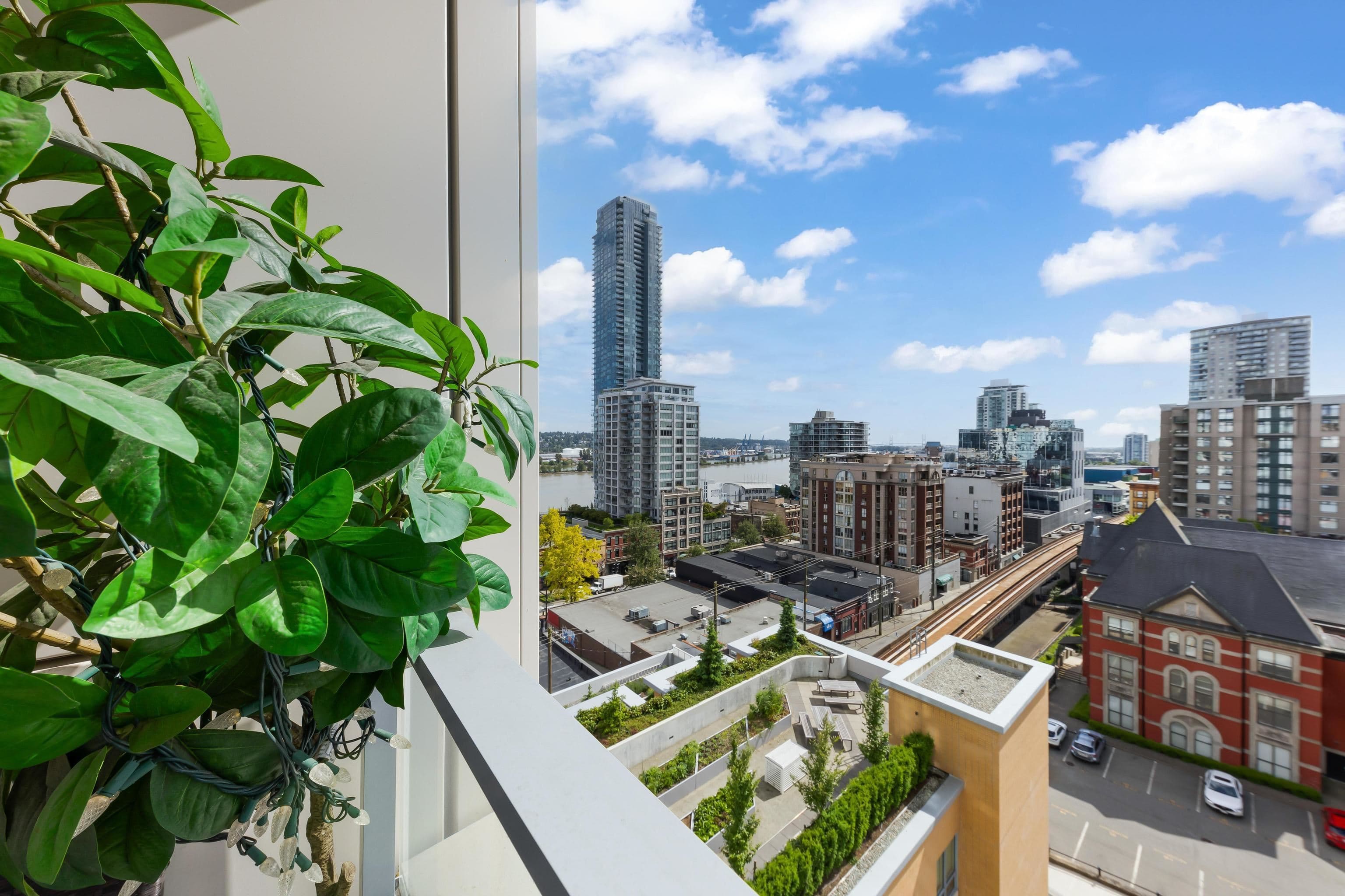 801 - 618 Carnarvon Street, New Westminster, V3M 1E9 — photo 2