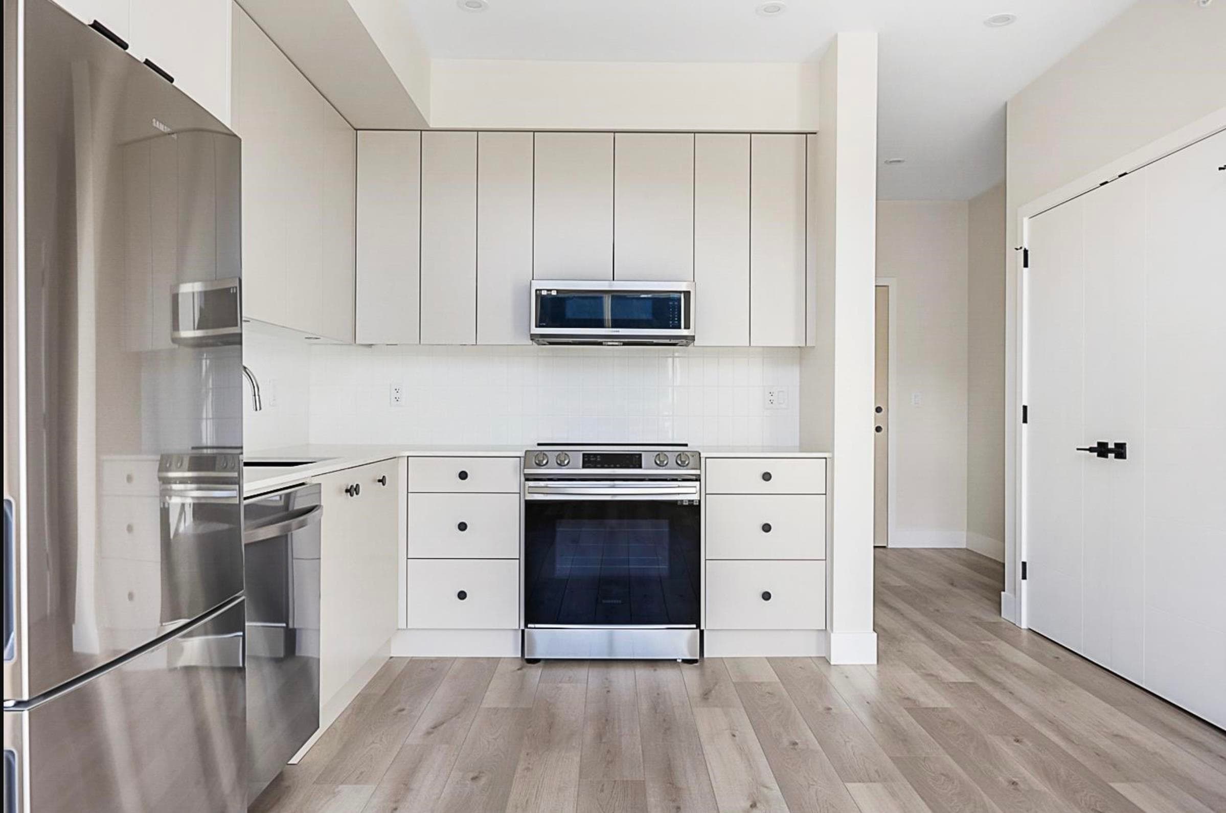401 - 45505 Campus Drive, Chilliwack, V2R 6L2 — photo 3
