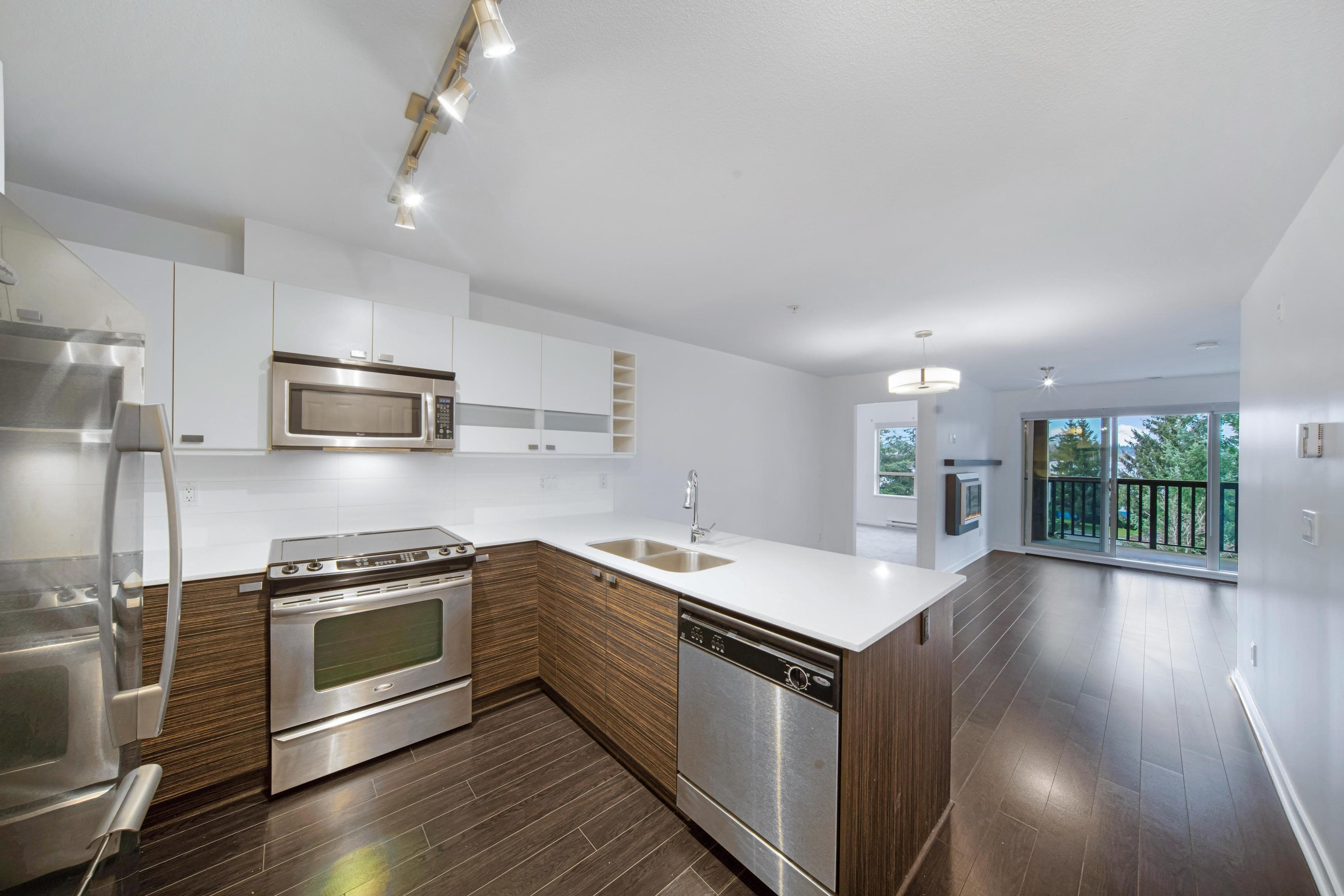 310 - 21009 56 Avenue, Langley, V3A 0C9 — photo 2