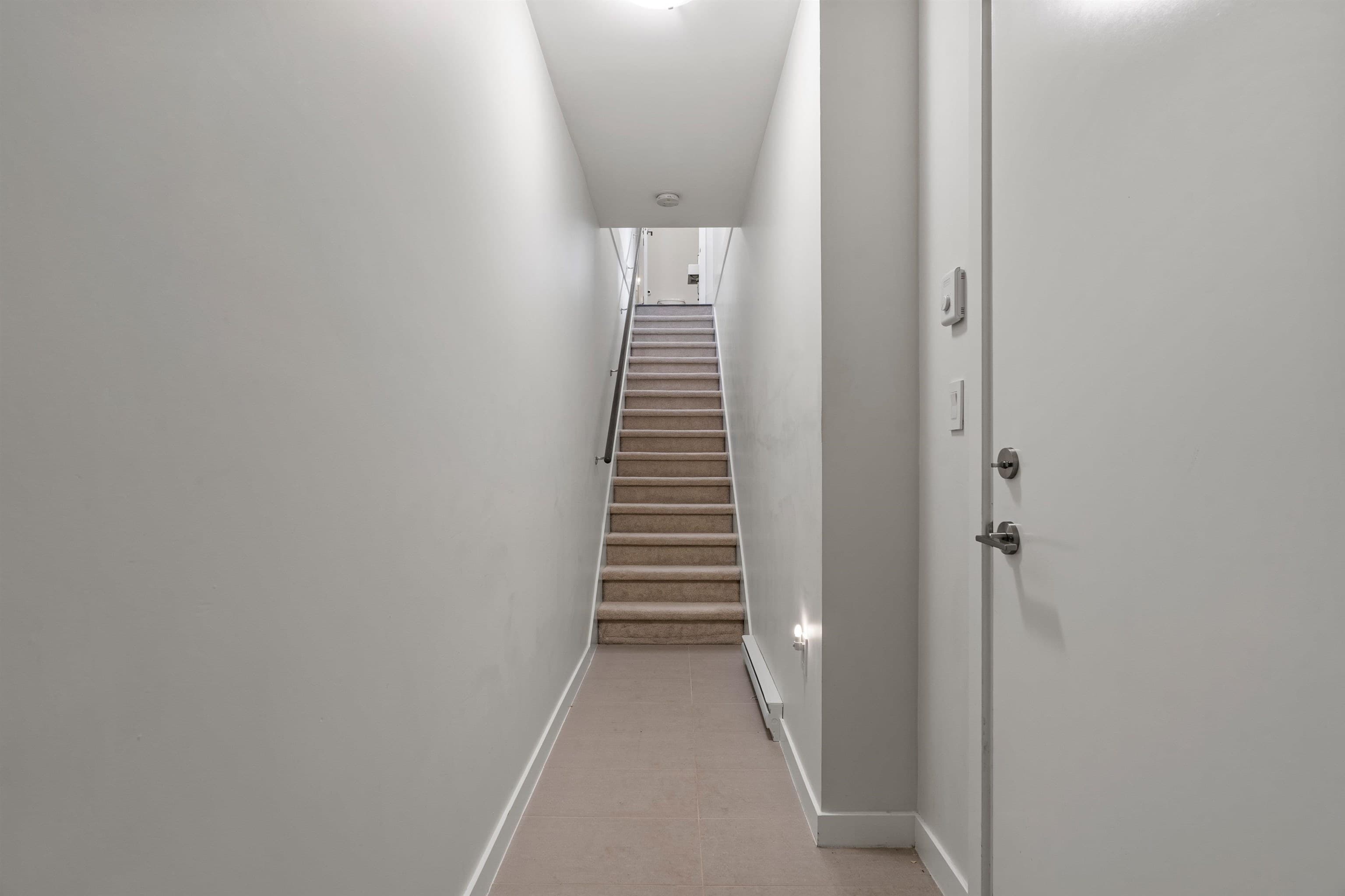 150 - 32633 Simon Avenue, Abbotsford, V2T 0G9 — photo 3