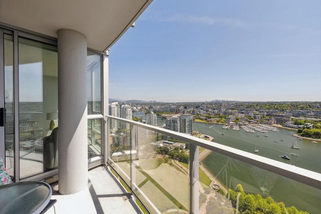 4001 - 1408 Strathmore Mews, Vancouver, V6Z 3A9 — photo 4