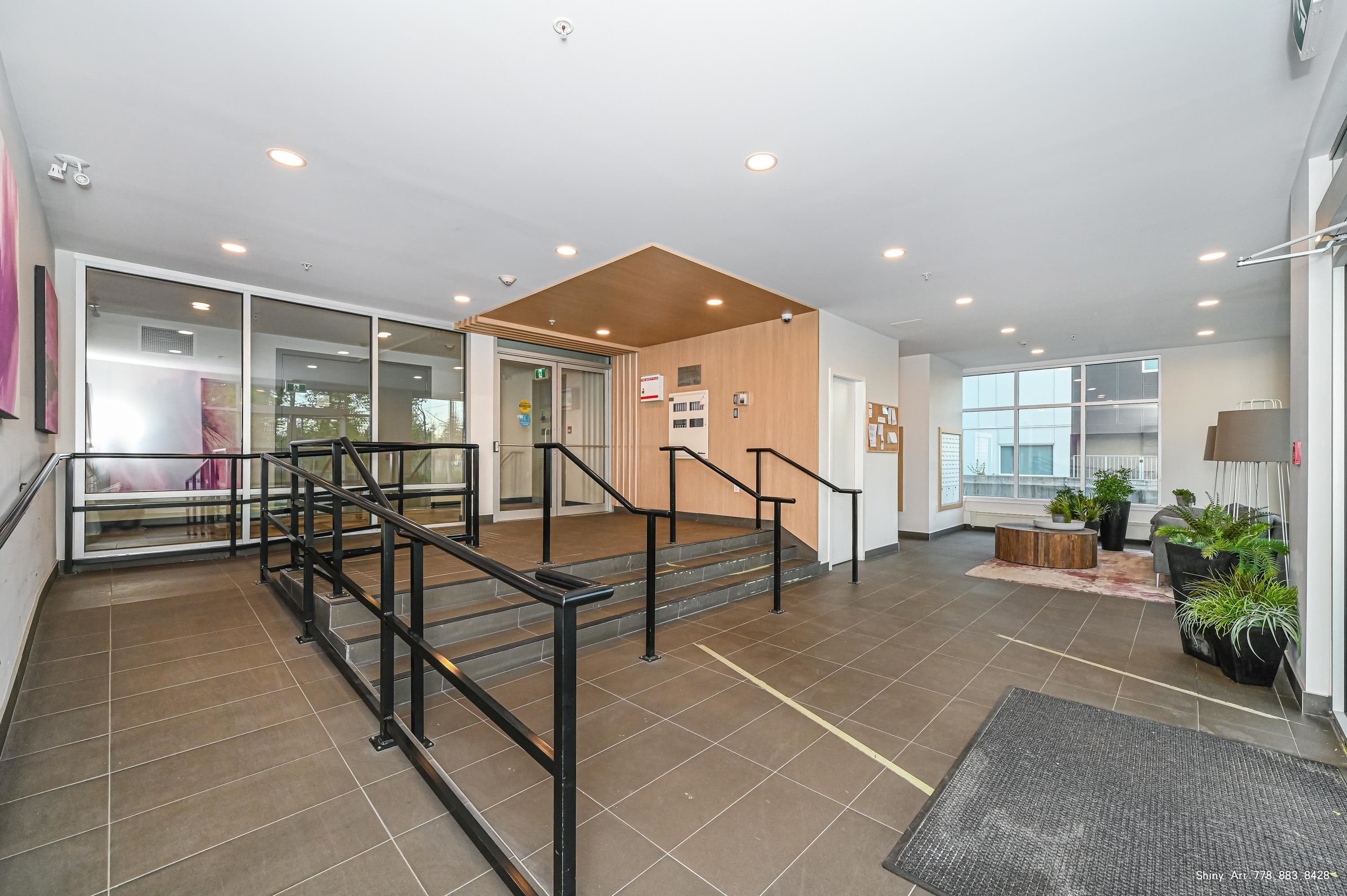 506 - 13963 105 Boulevard, Surrey, V3T 0M9 — photo 3