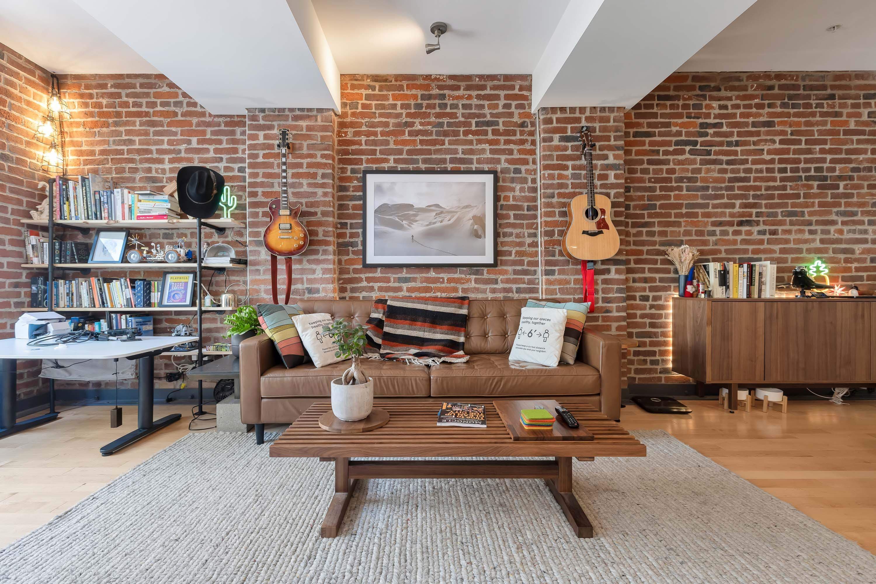 310 - 12 Water Street, Vancouver, V6B 1A5 — photo 5