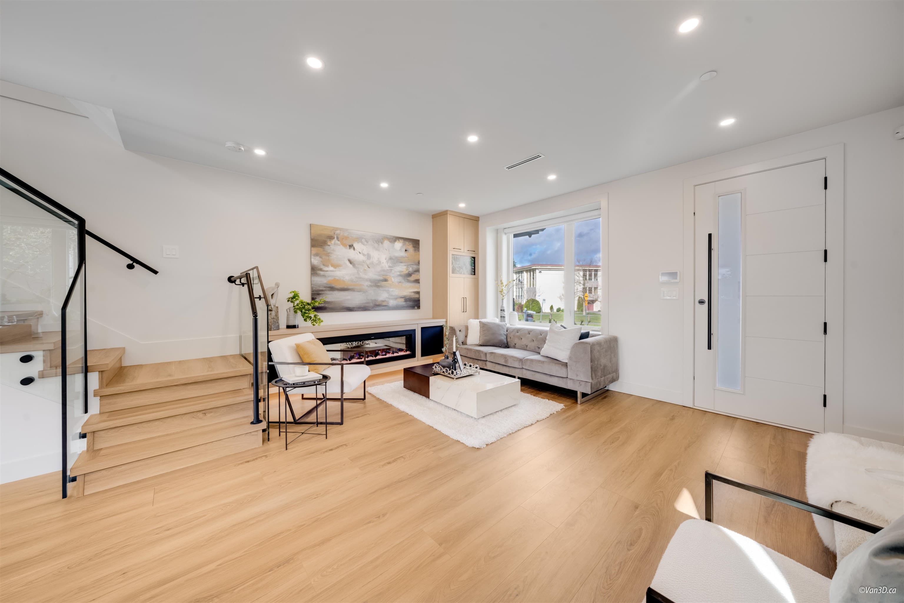 1812 E 55th Avenue, Vancouver, V5P 2A1 — photo 3