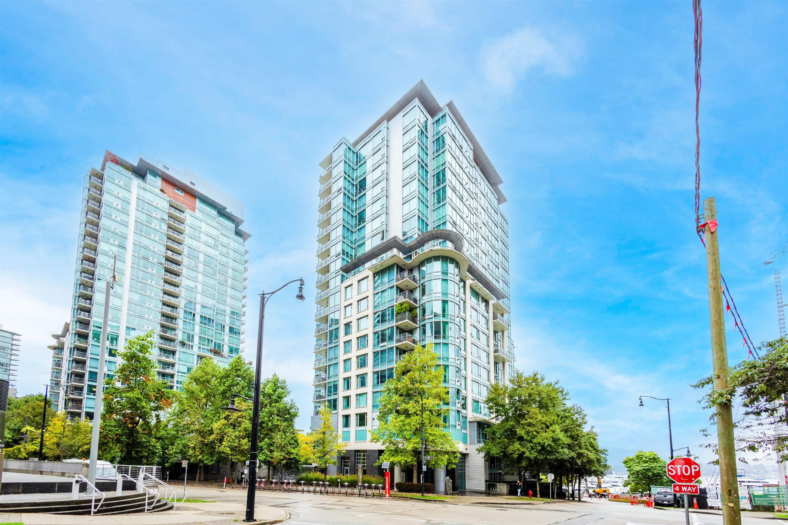 407 - 499 Broughton Street, Vancouver