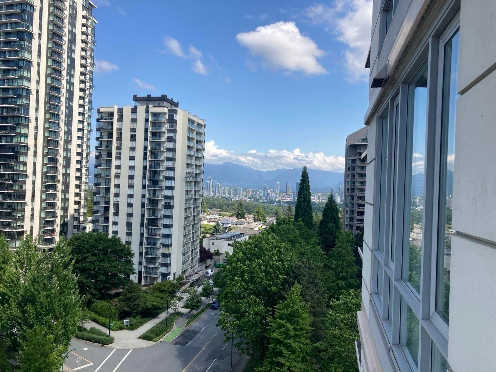 901 - 4808 Hazel Street, Burnaby, V5H 0A2 — photo 3