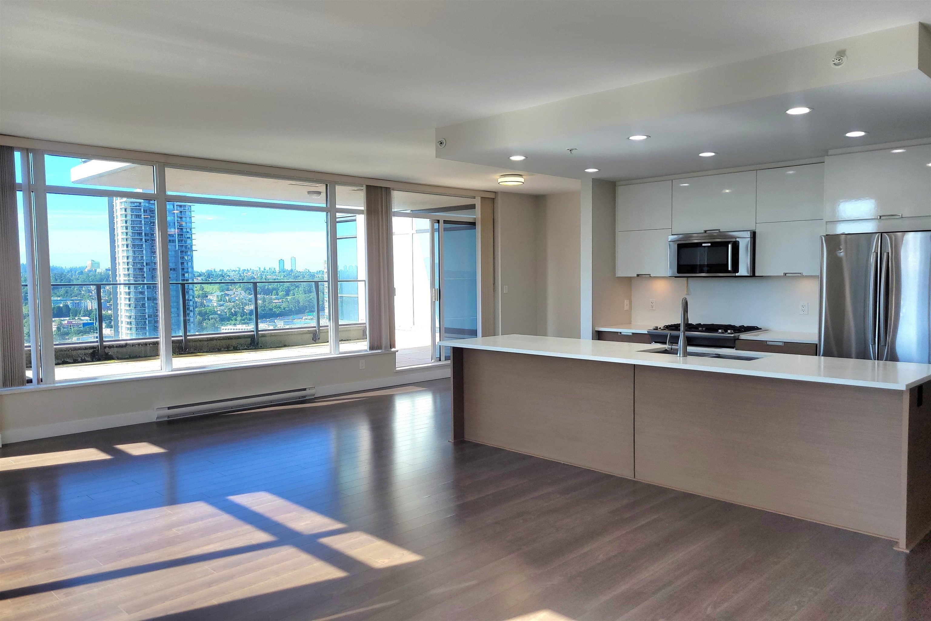 2302 - 2077 Rosser Avenue, Burnaby, V5C 0G6 — photo 4