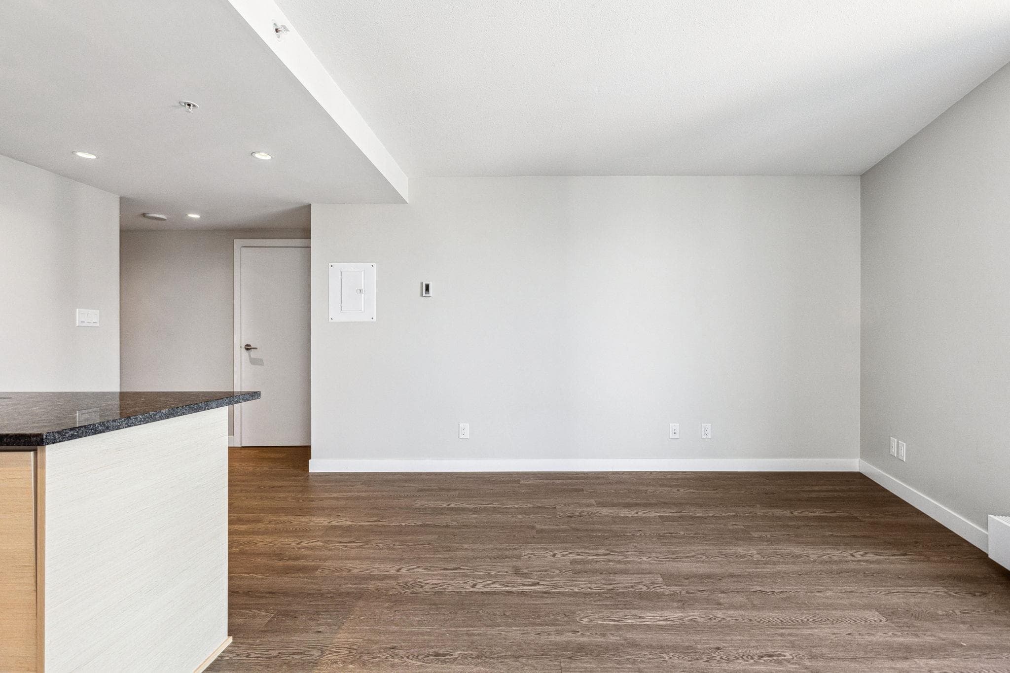 2007 - 488 SW Marine Drive, Vancouver, V5X 0C6 — photo 4